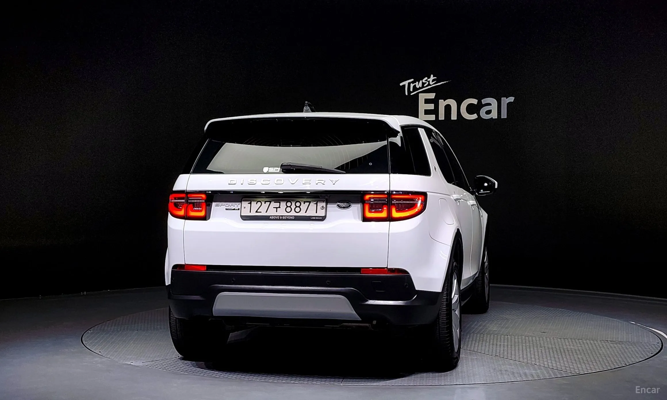 Land Rover Discovery Sports превью 3