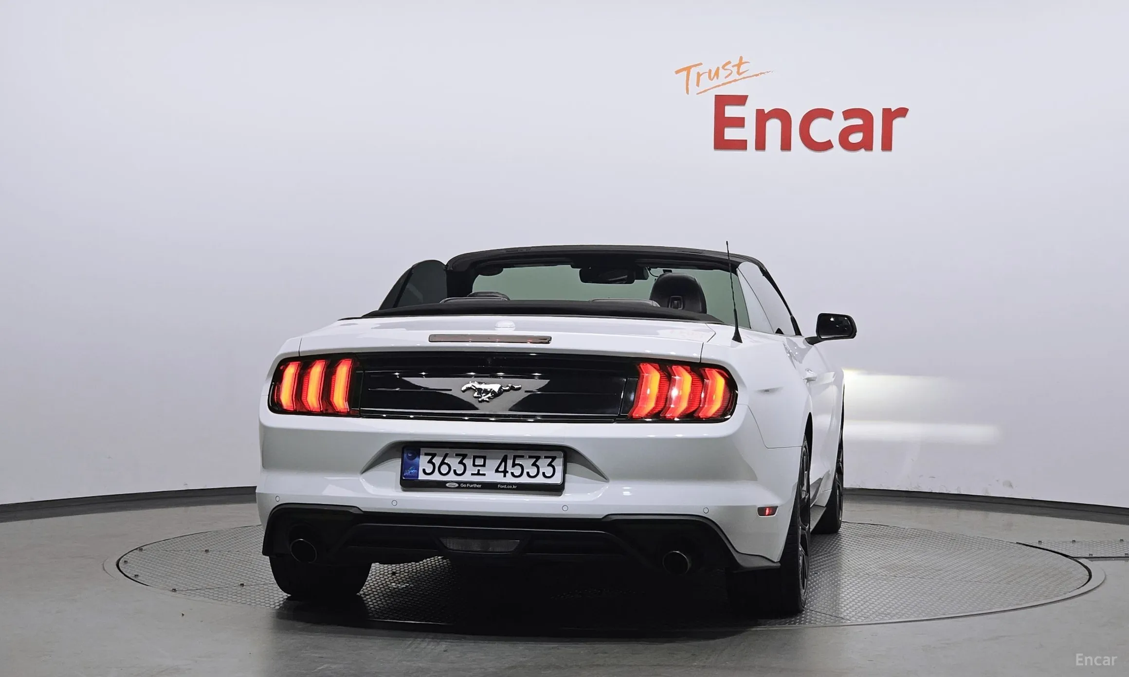 Ford Mustang превью 4