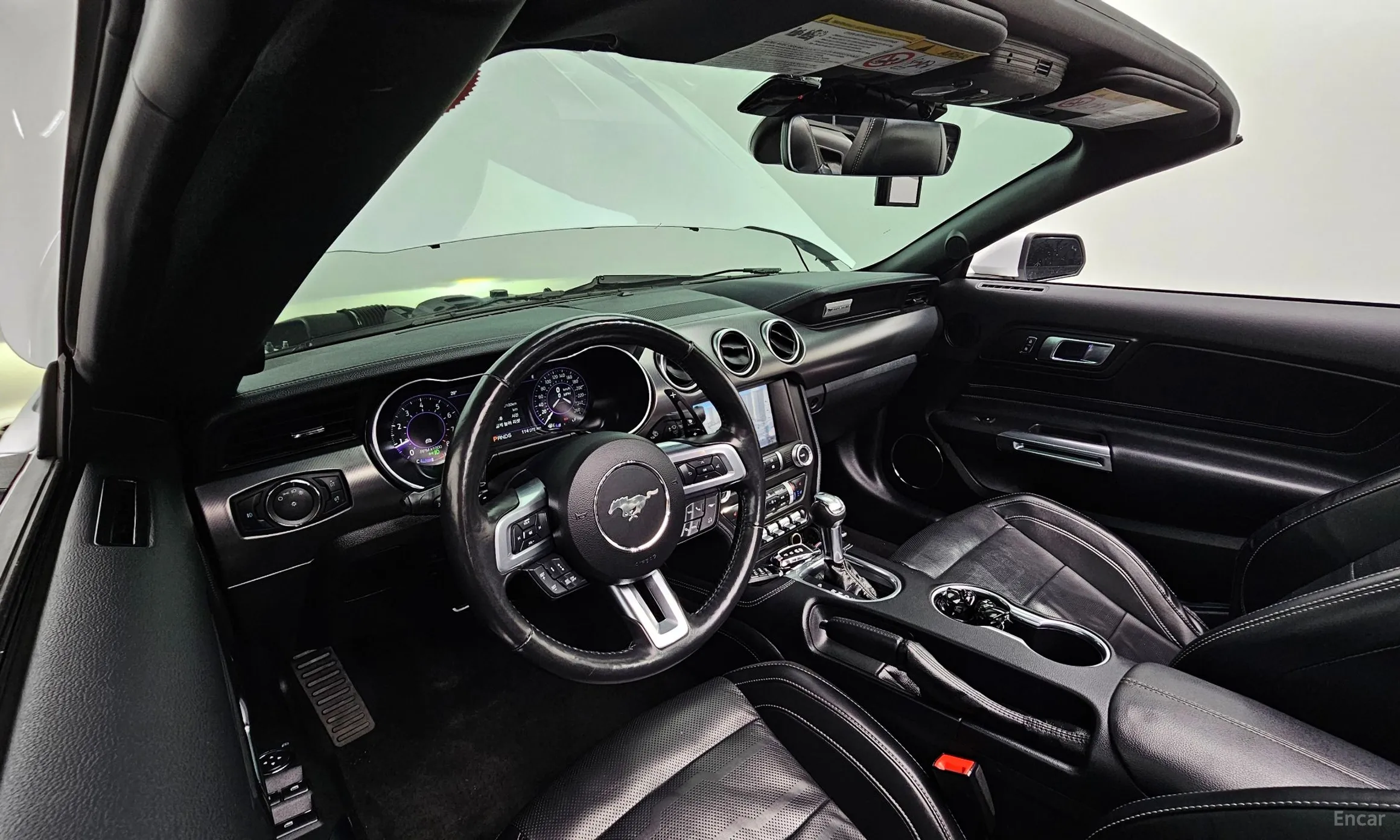 Ford Mustang превью 7