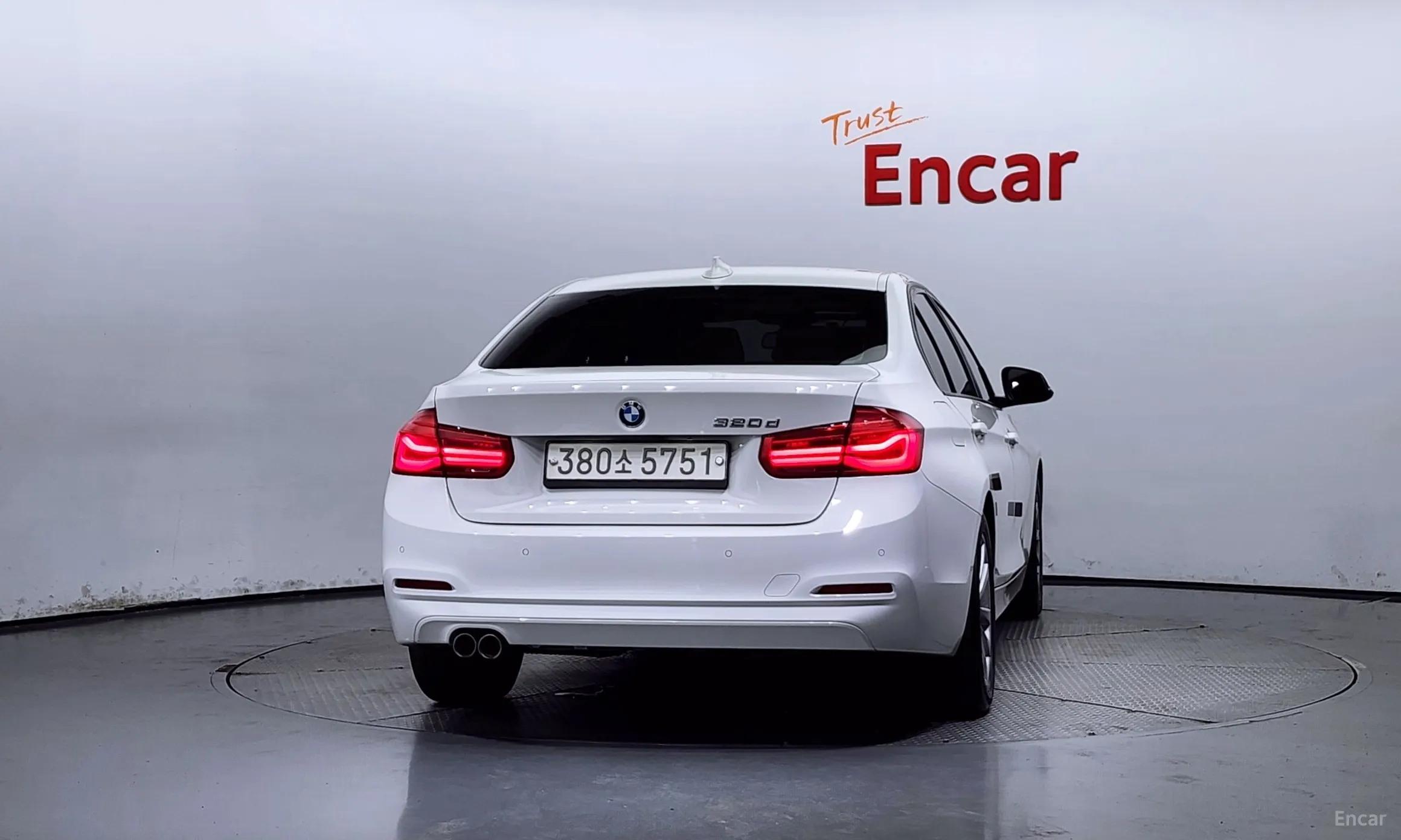 BMW 3 Series (F30) превью 3