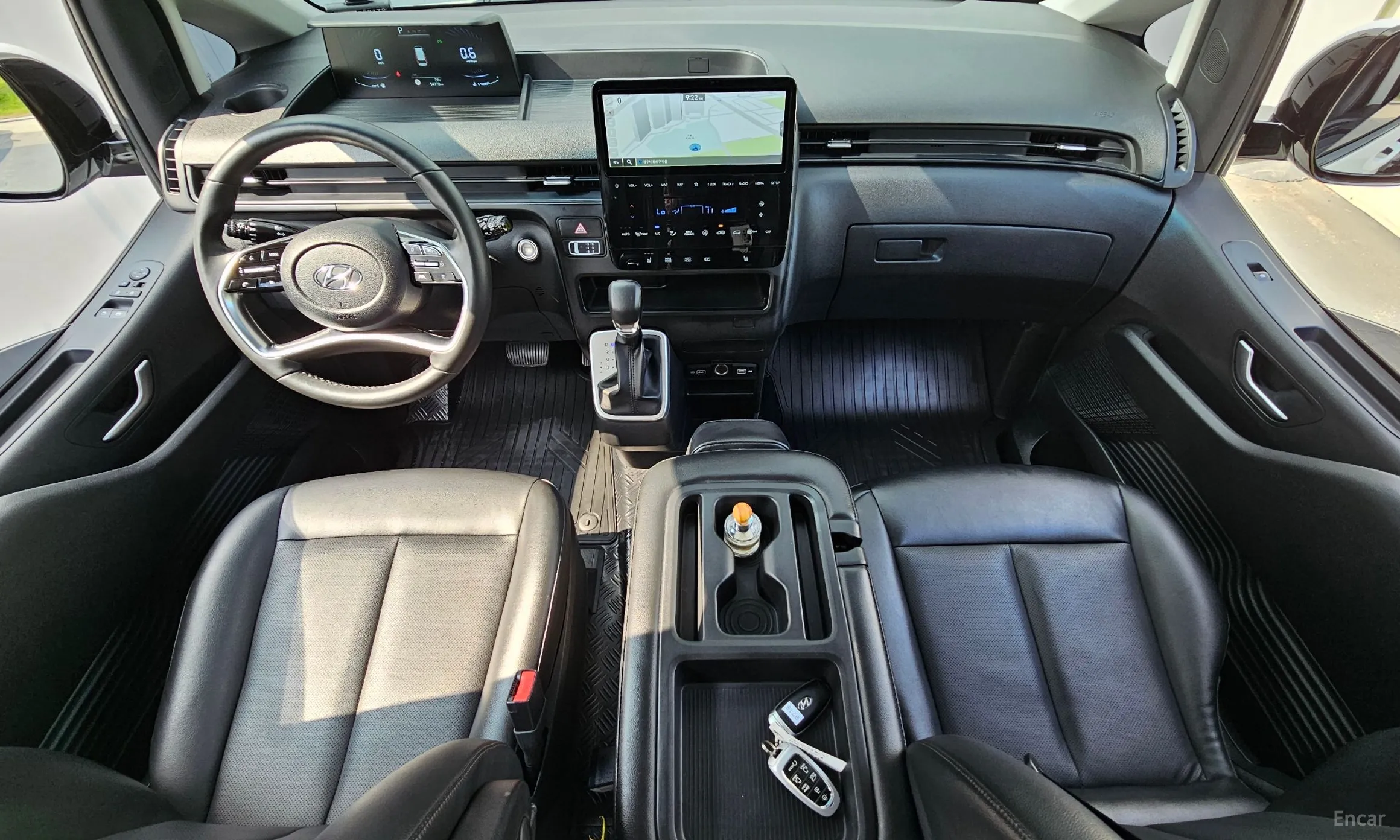 Hyundai Staria превью 4