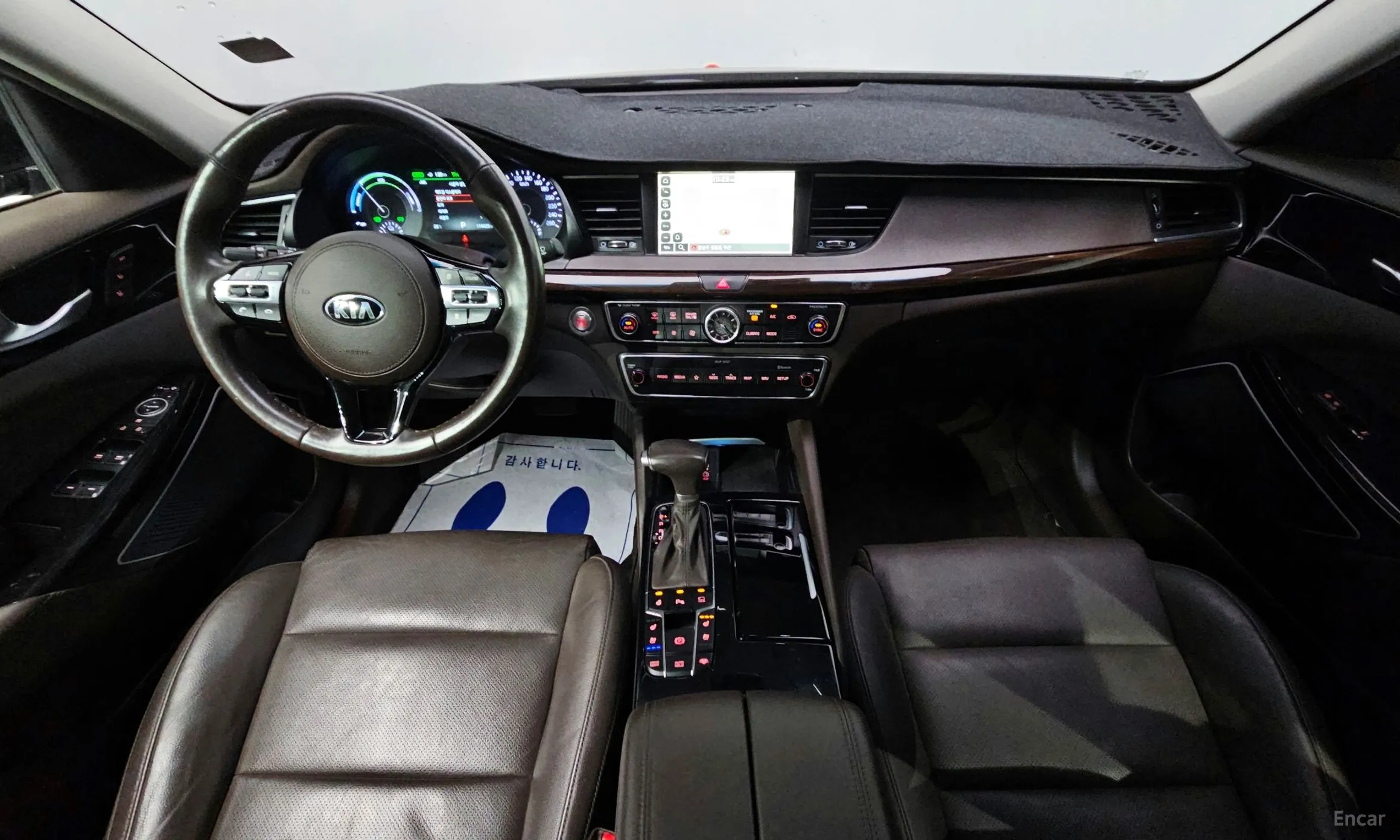 Kia K7 Hybrid превью 4