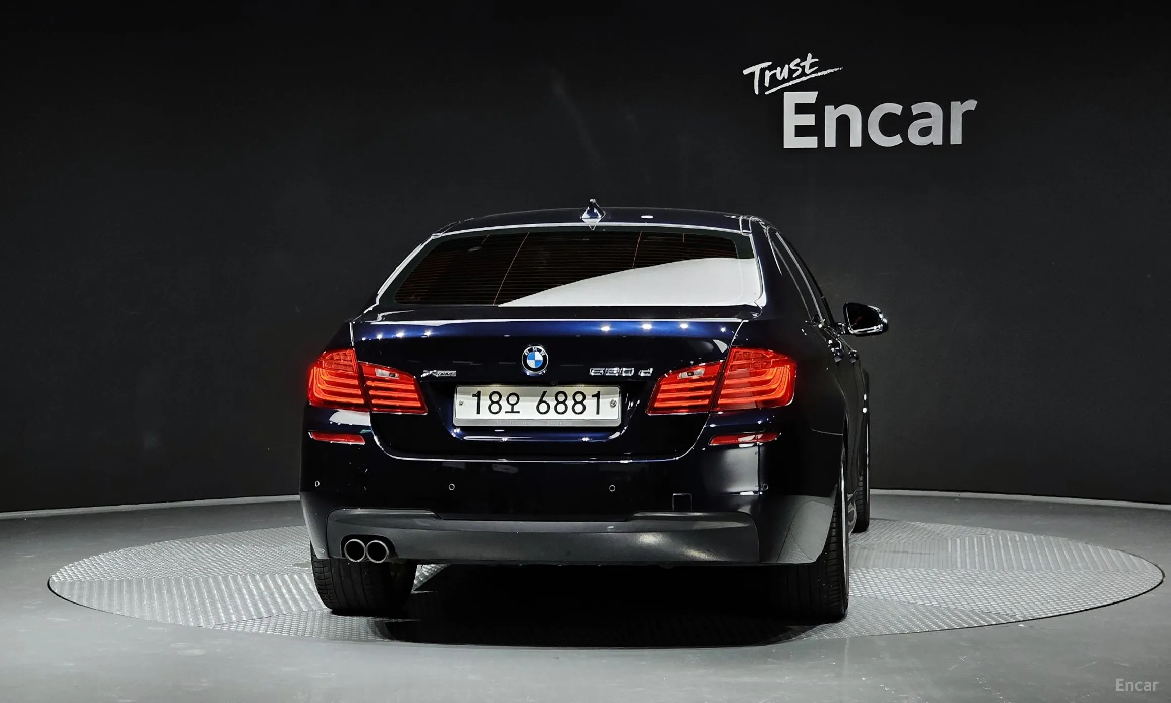 BMW 5 Series (F10) превью 3