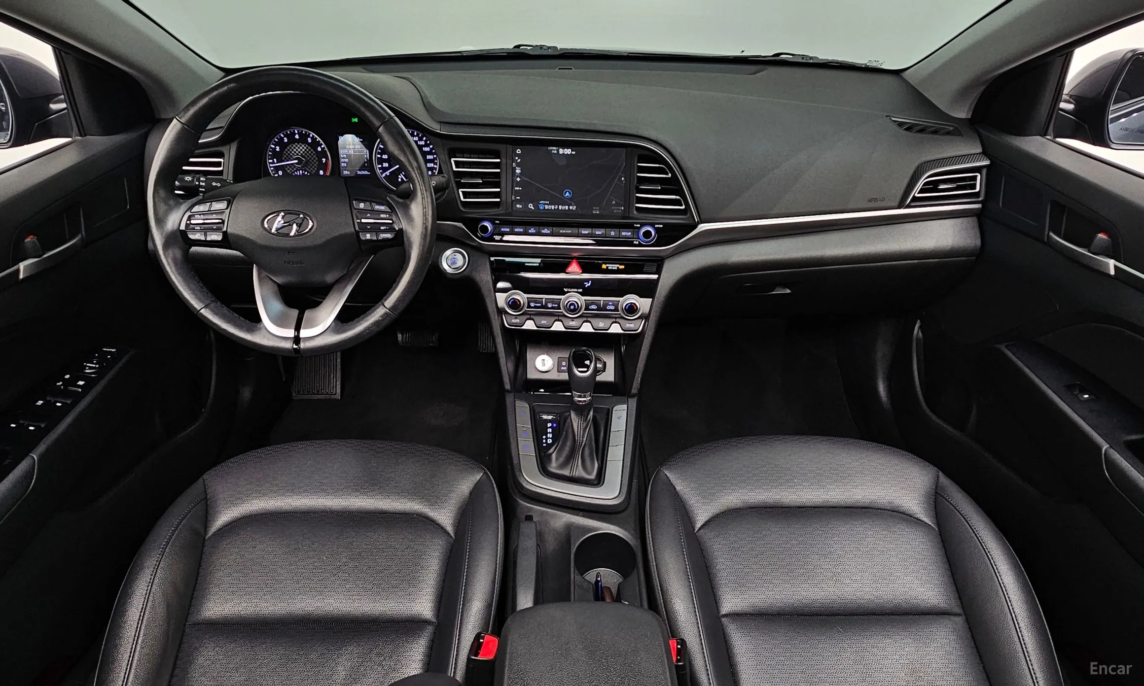 Hyundai Avante AD превью 4
