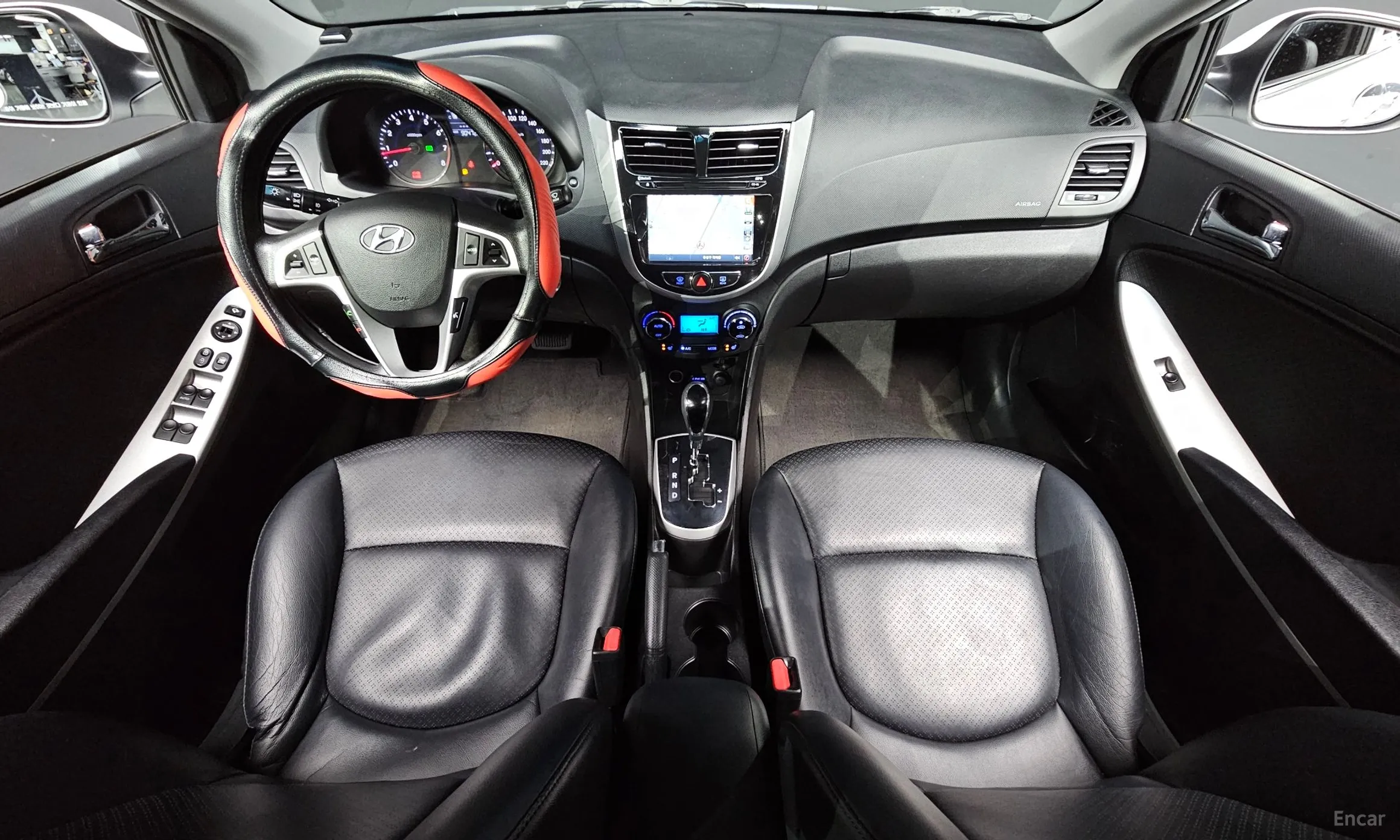 Hyundai Accent (new) превью 4