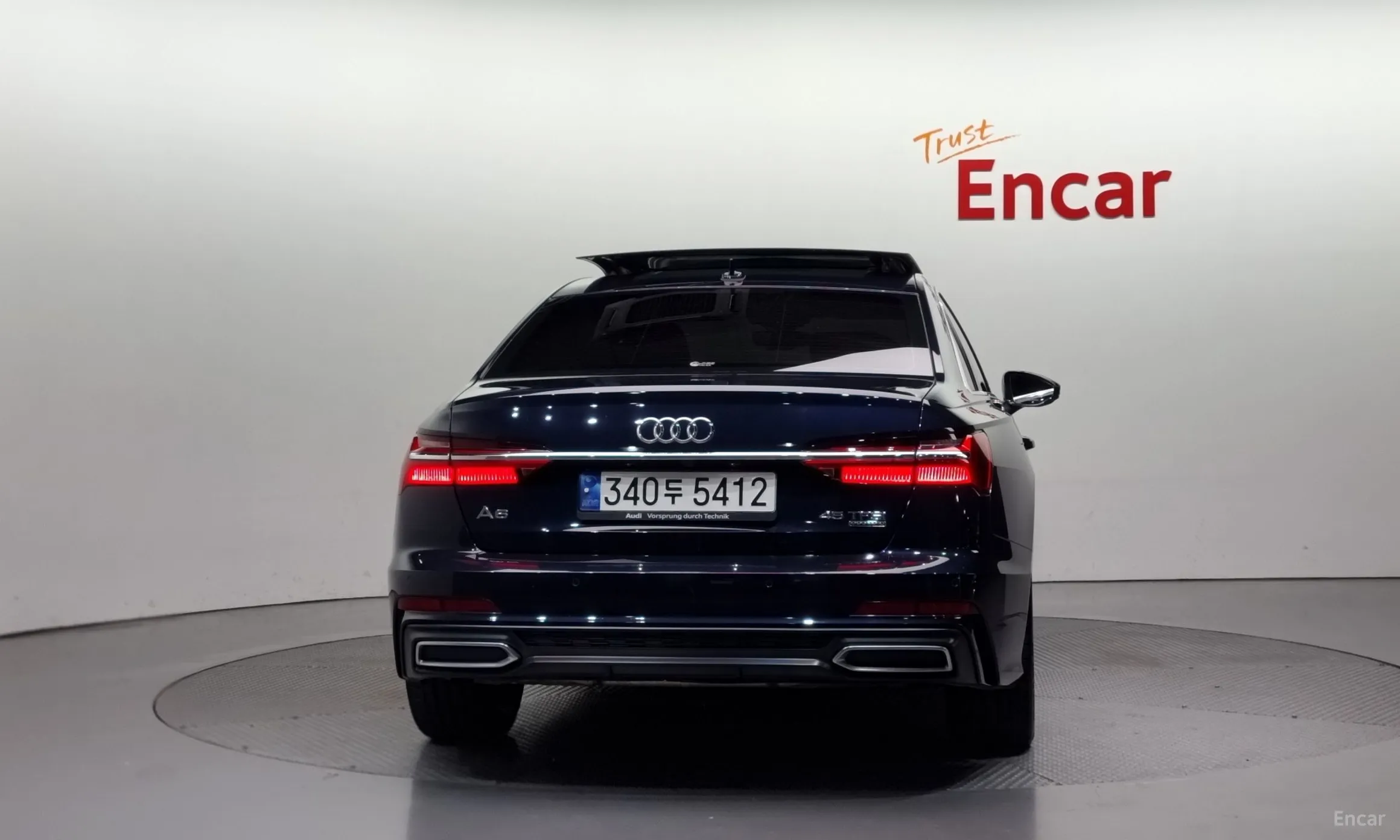 Audi A6 (C8) превью 3