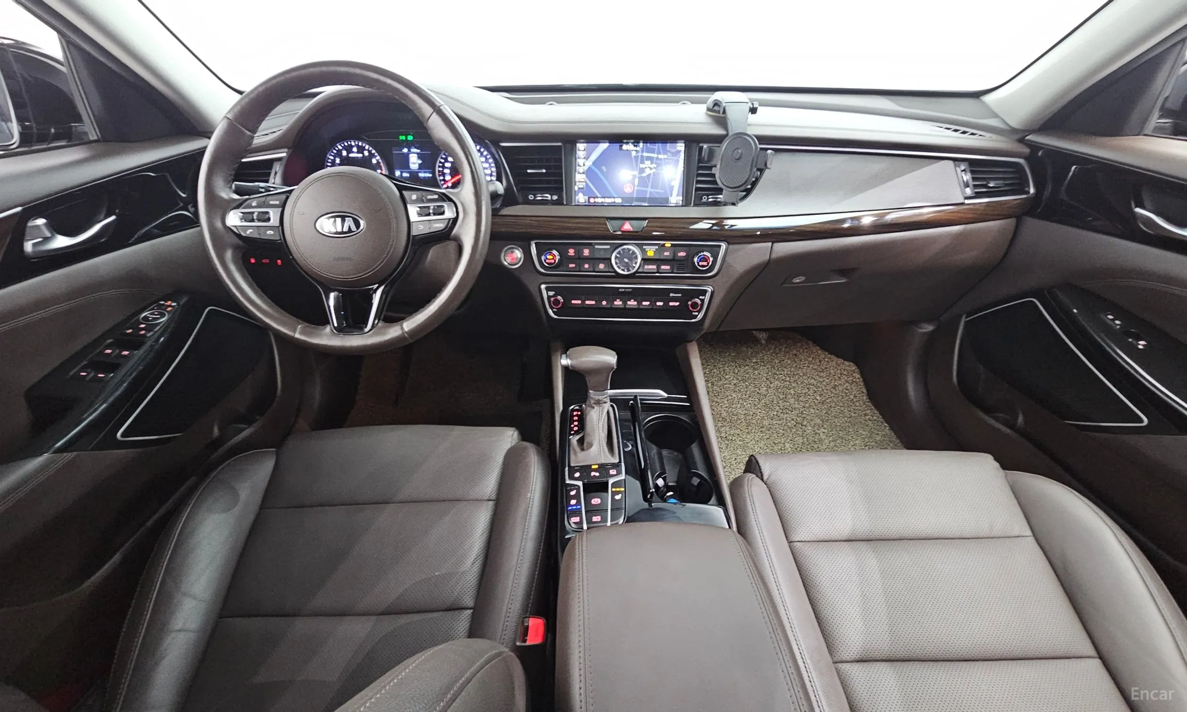 Kia K7 превью 4