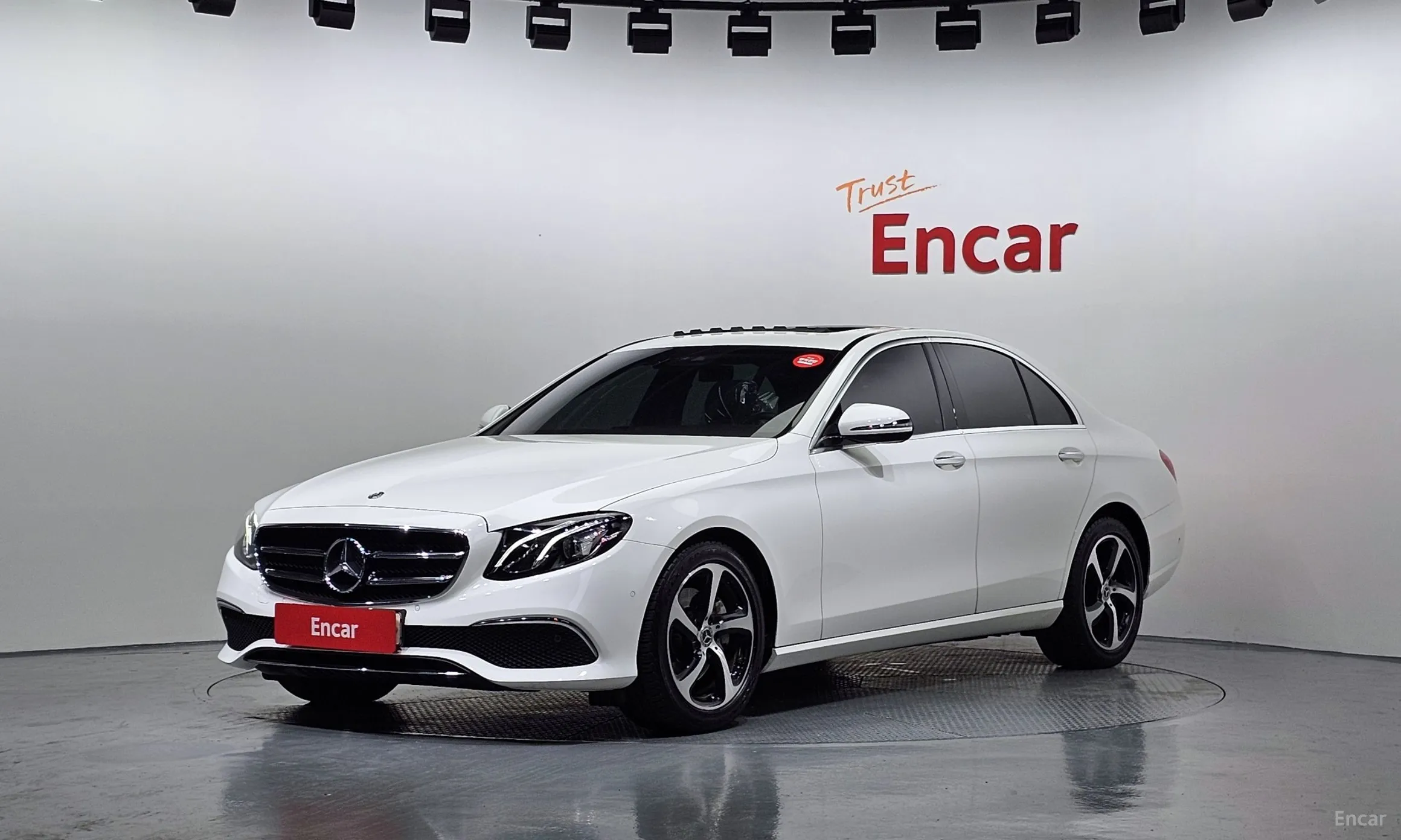 E-Class W213