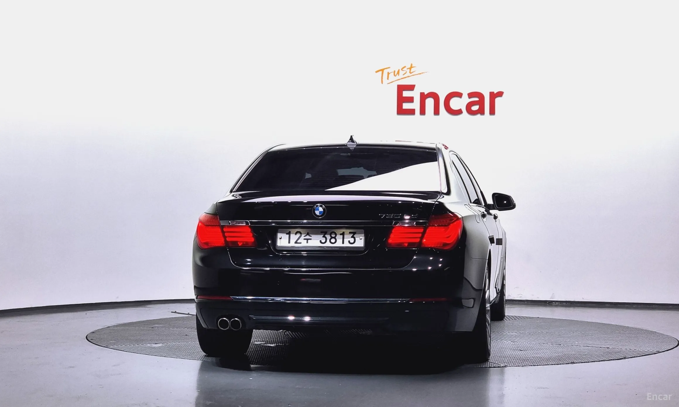 BMW 7 Series (F01) превью 3