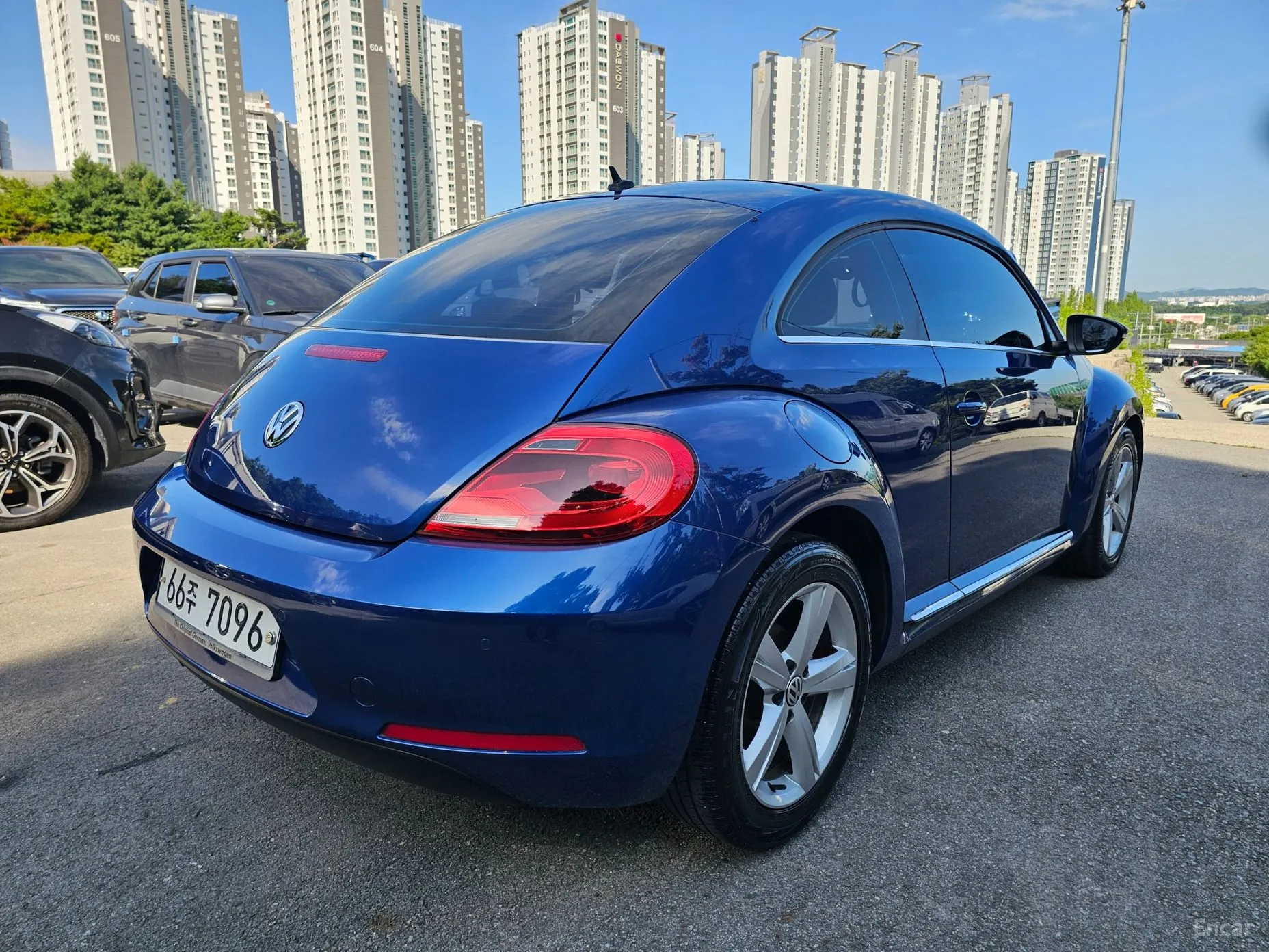 Volkswagen The Beetle превью 3
