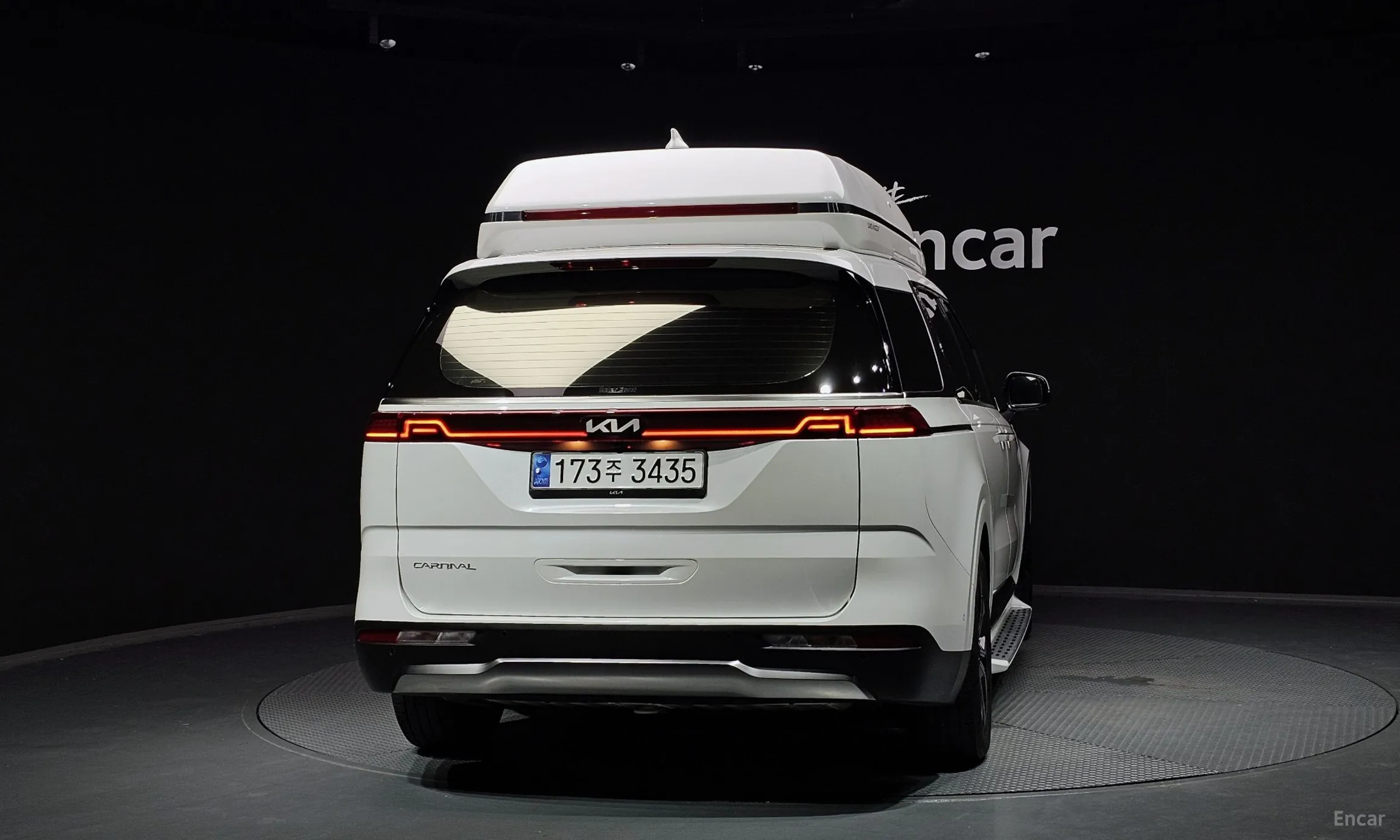 Kia Carnival Gen 4 превью 3