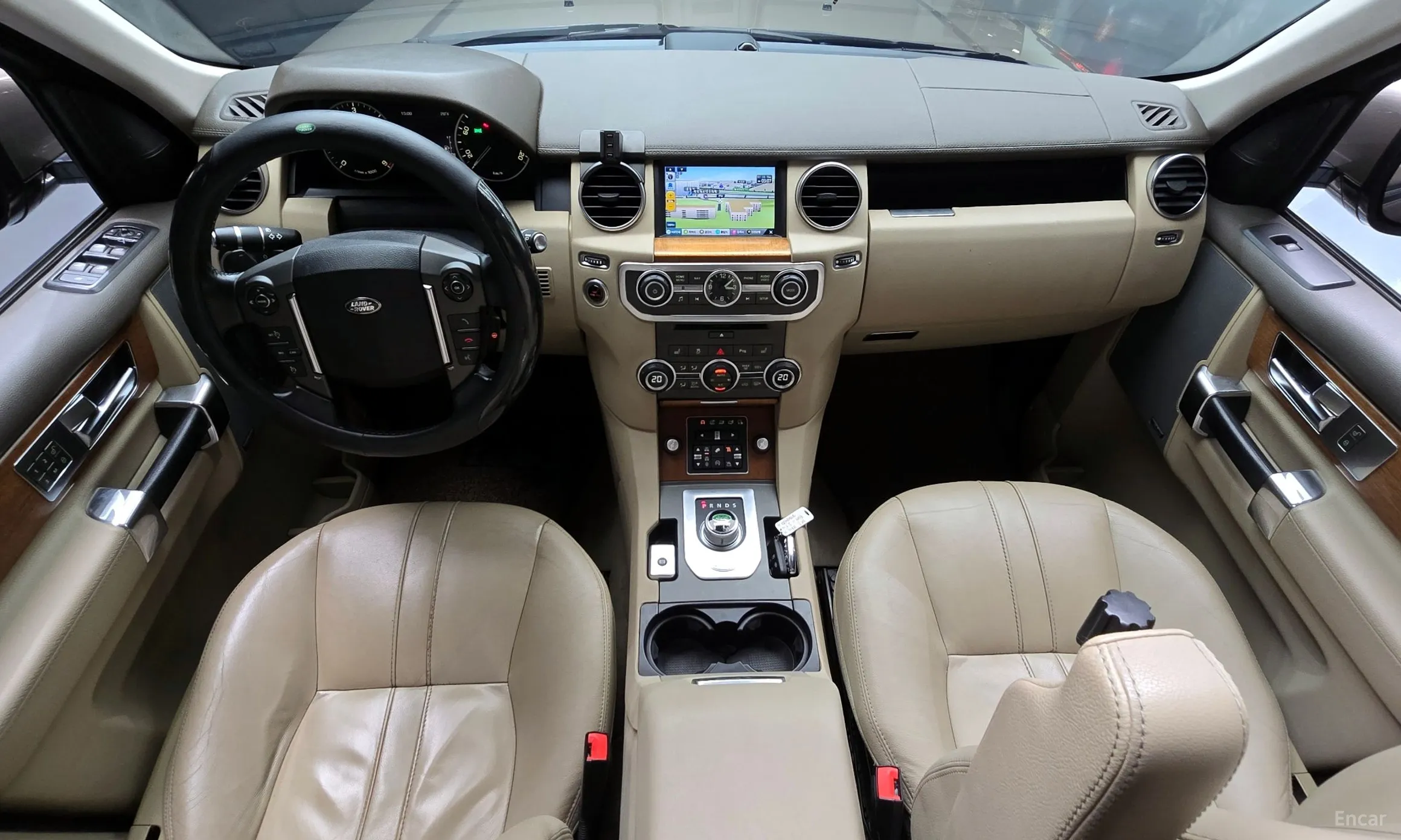 Land Rover Discovery 4 превью 4