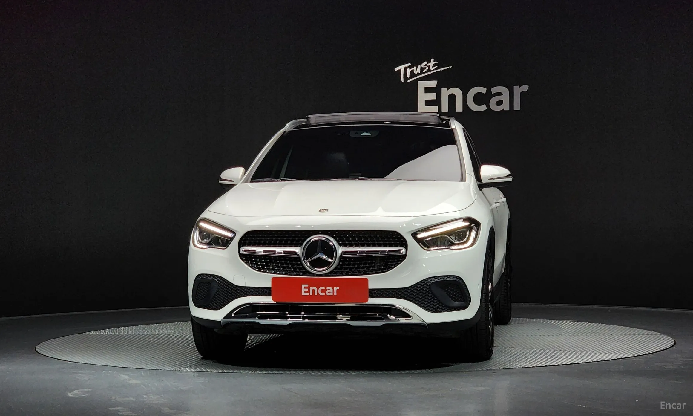 Mercedes Benz GLA-Class H247