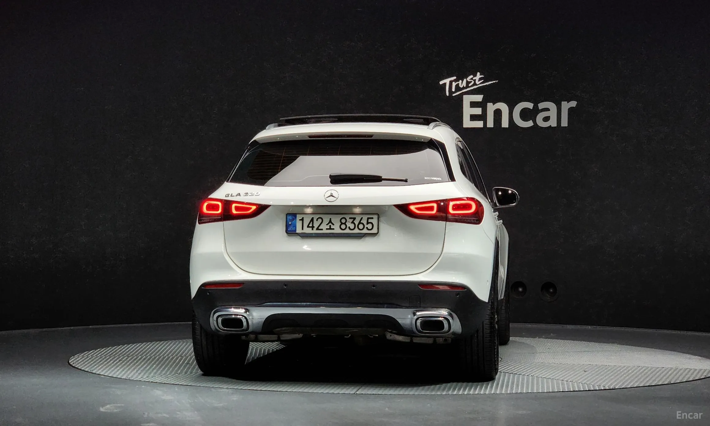 Mercedes Benz GLA-Class H247 превью 3