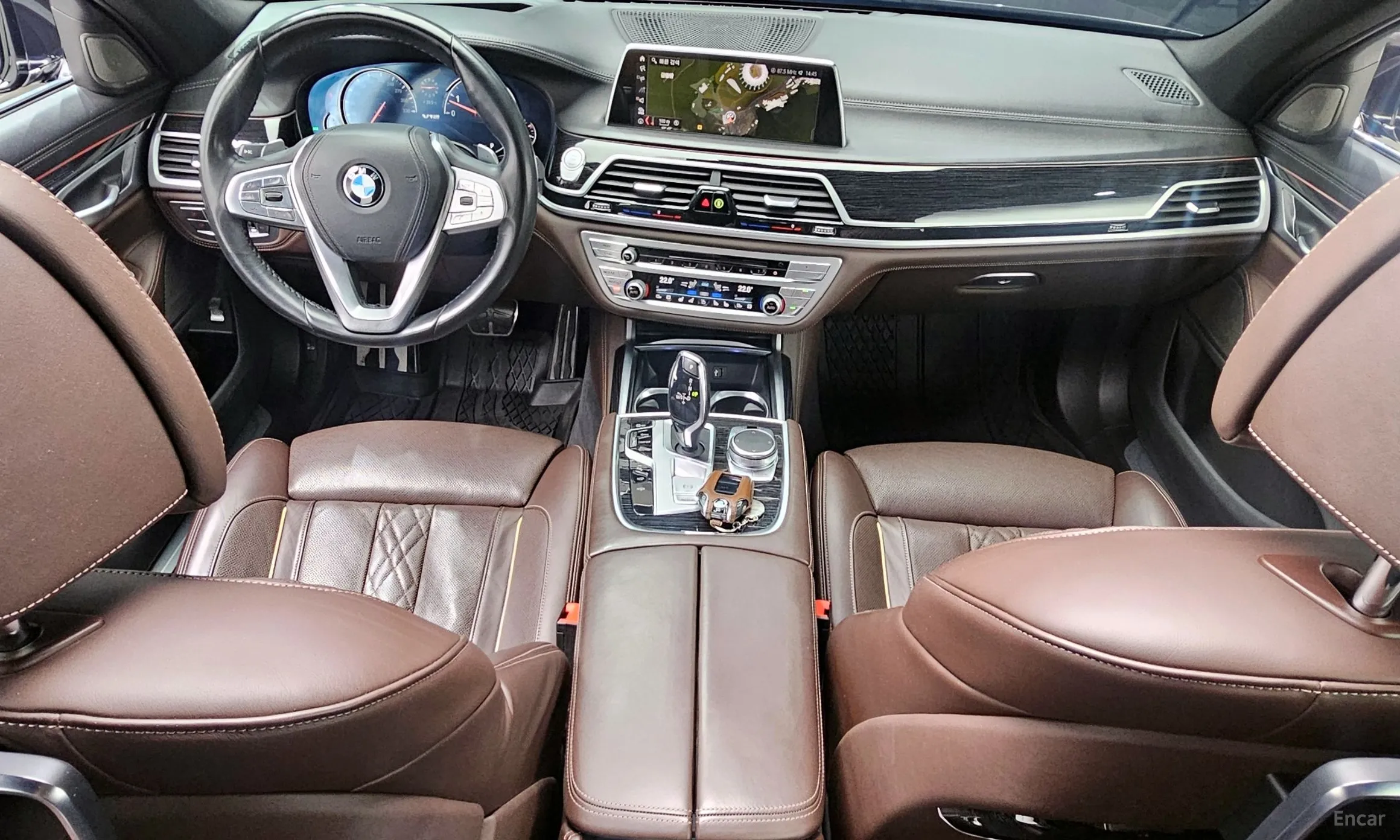 BMW 7 Series (G11) превью 4
