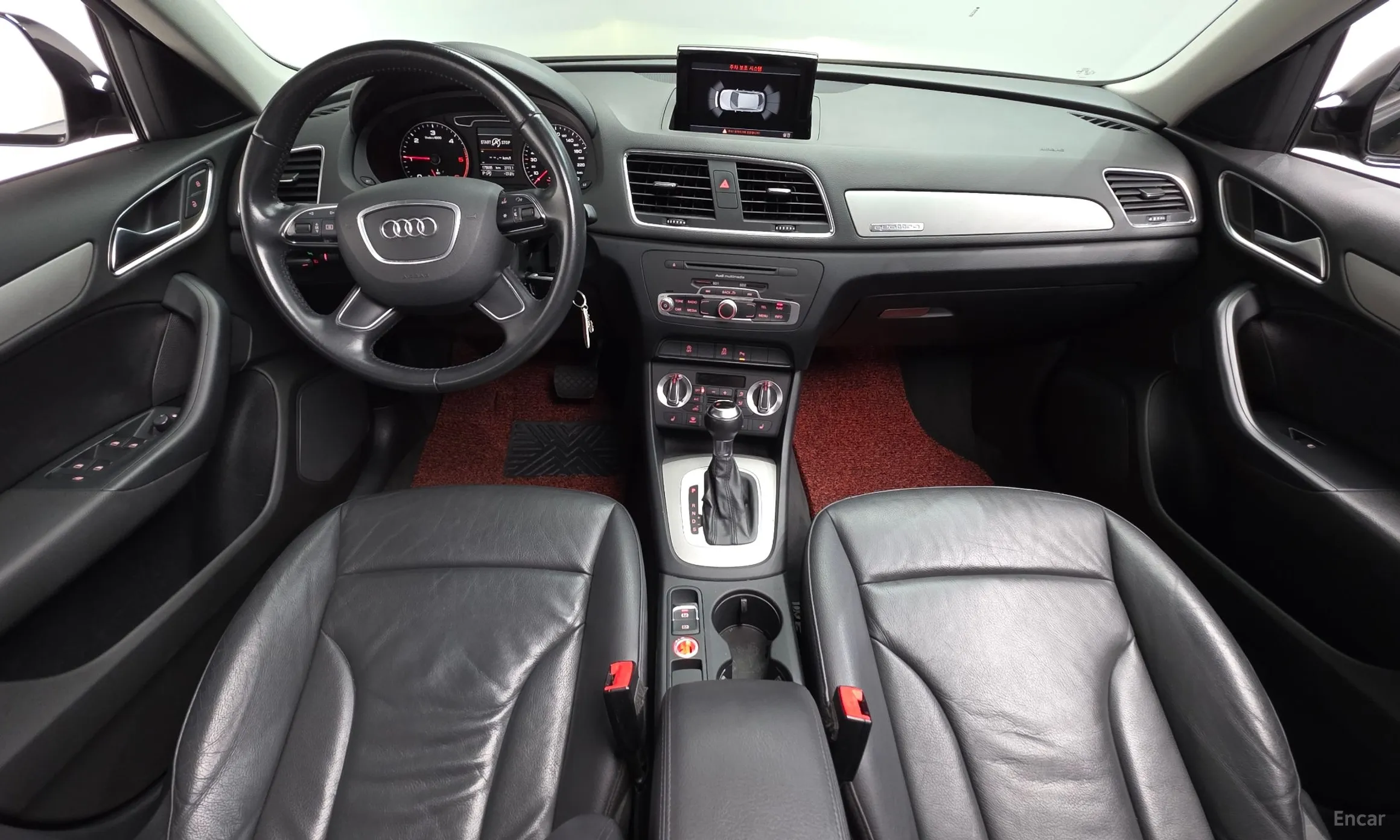 Audi Q3 превью 4
