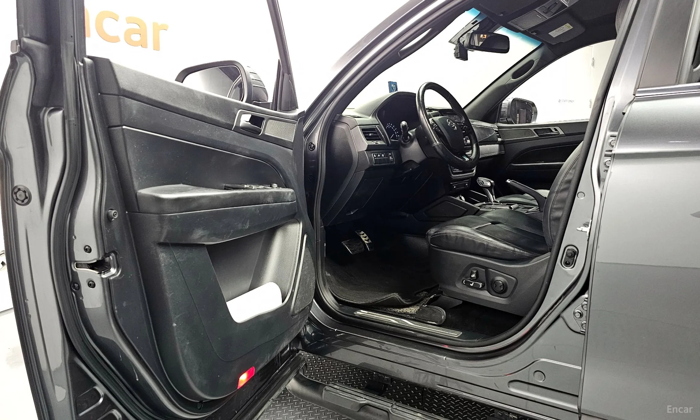 KG Mobility (SsangYong) Rexton Sports превью 10