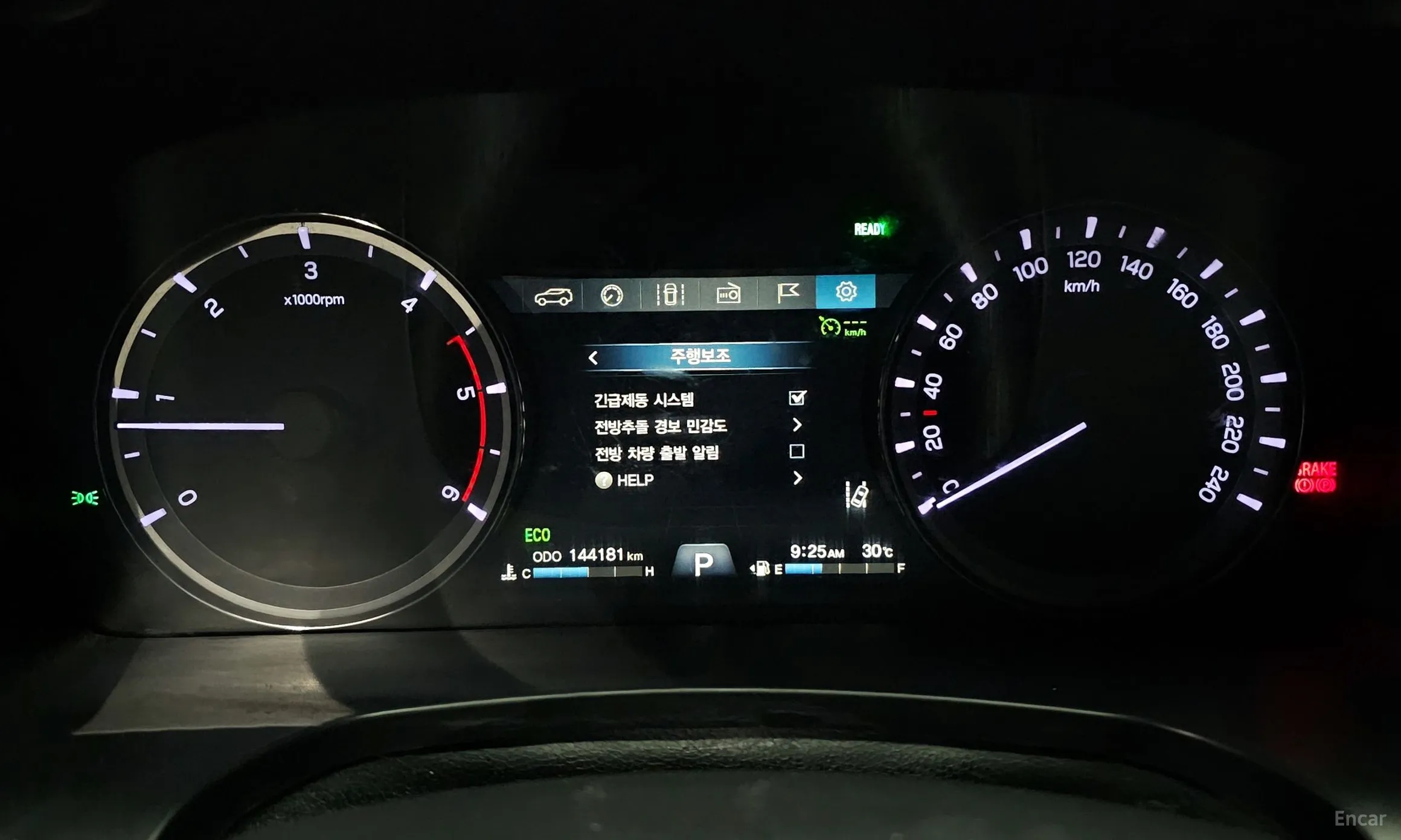 KG Mobility (SsangYong) Rexton Sports превью 8