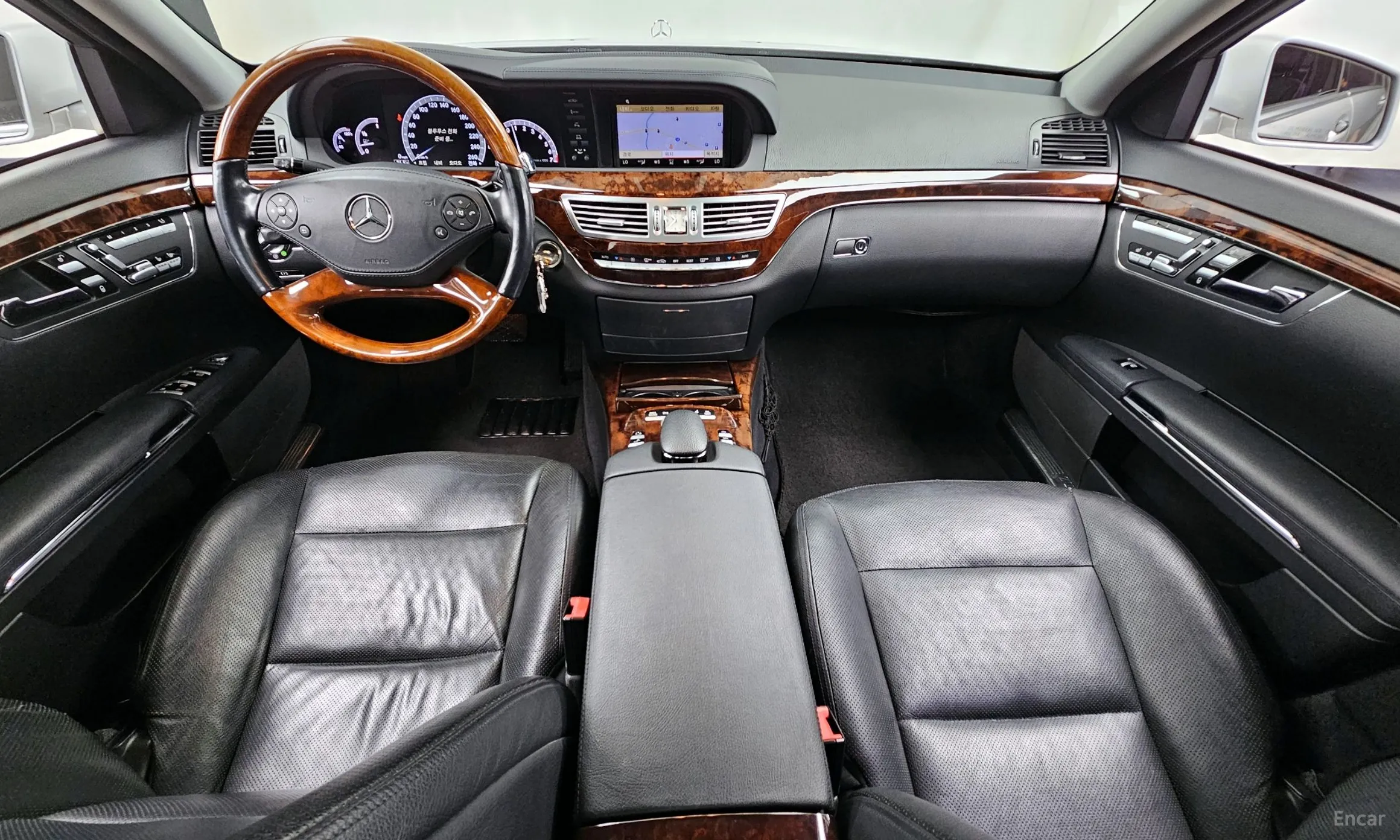 Mercedes Benz S-Class W221 превью 4