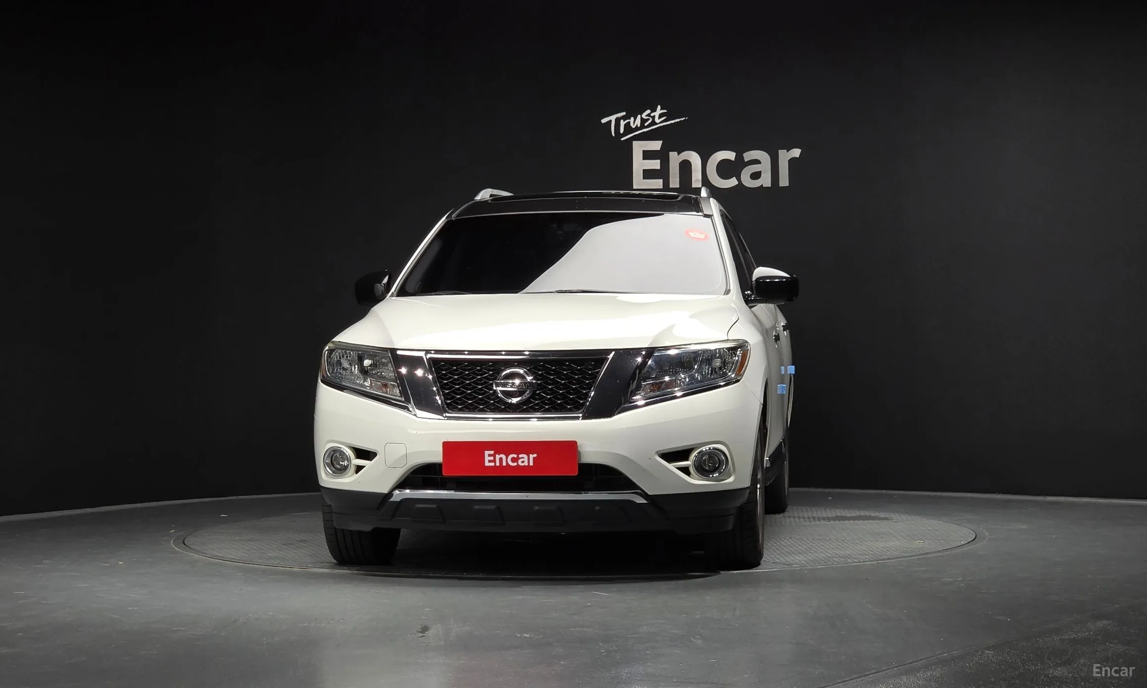 Nissan Pathfinder Gen 4 превью 3