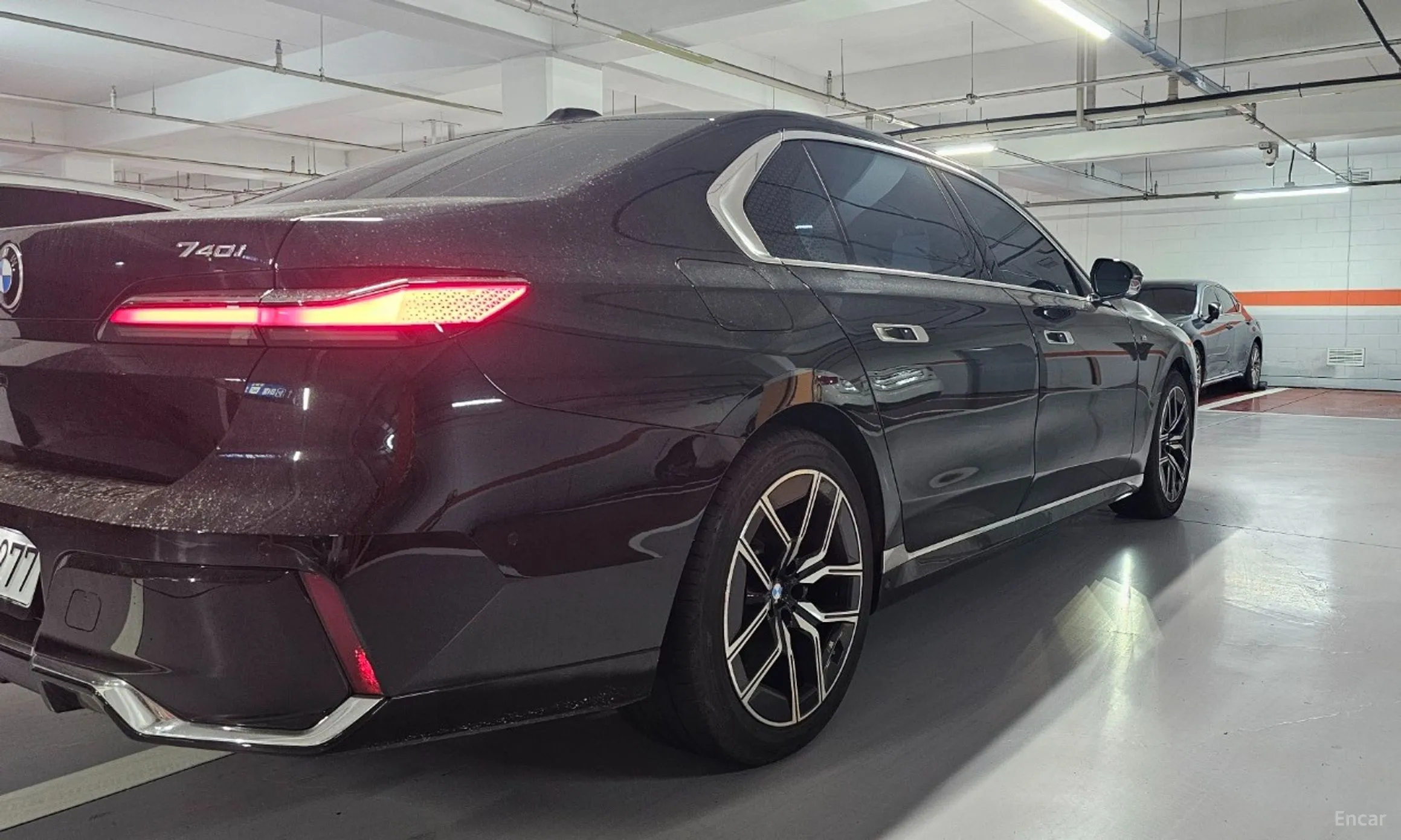 BMW 7 Series (G70) превью 4