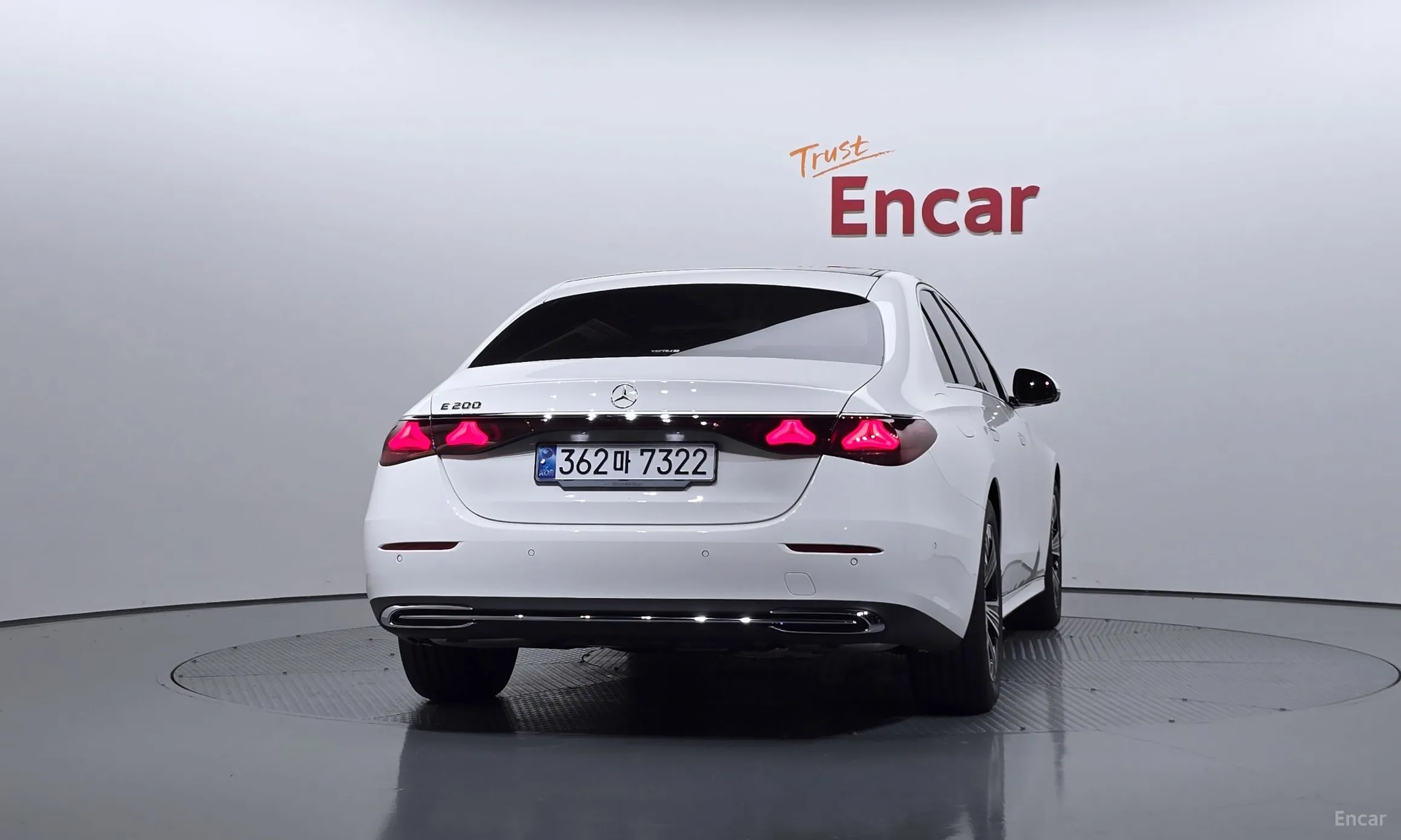 Mercedes Benz E-Class W214 превью 3