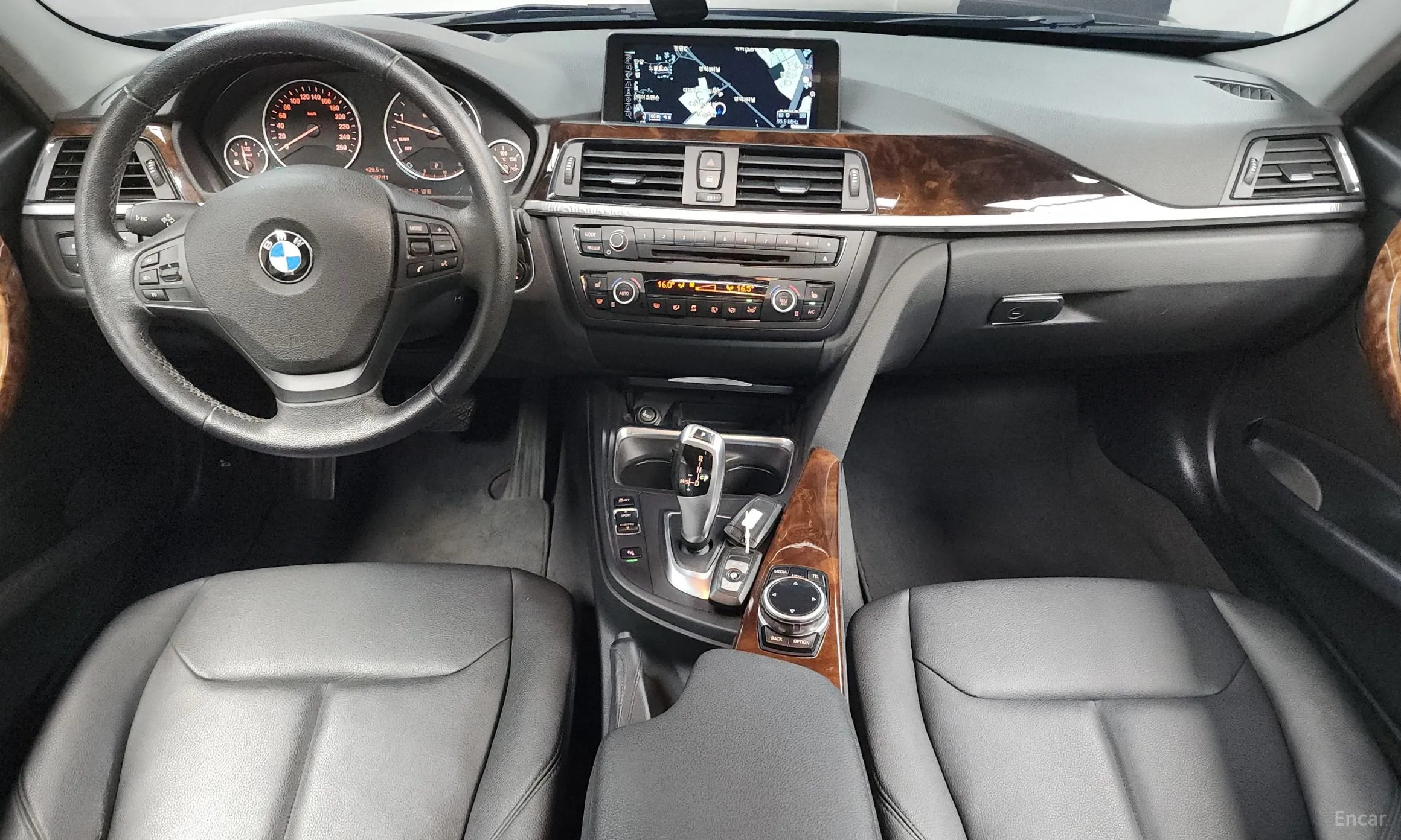 BMW 3 Series (F30) превью 4