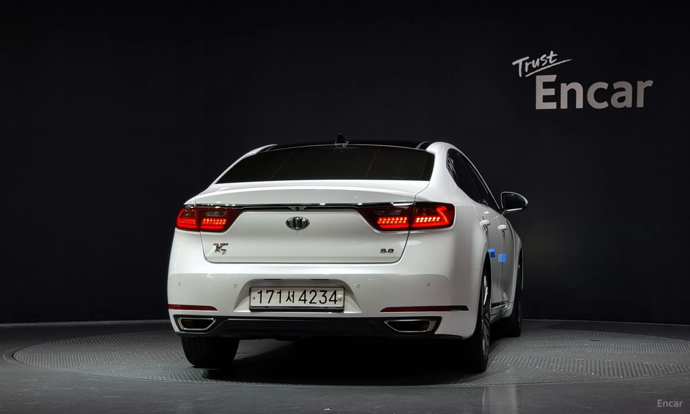 Kia K7 превью 3