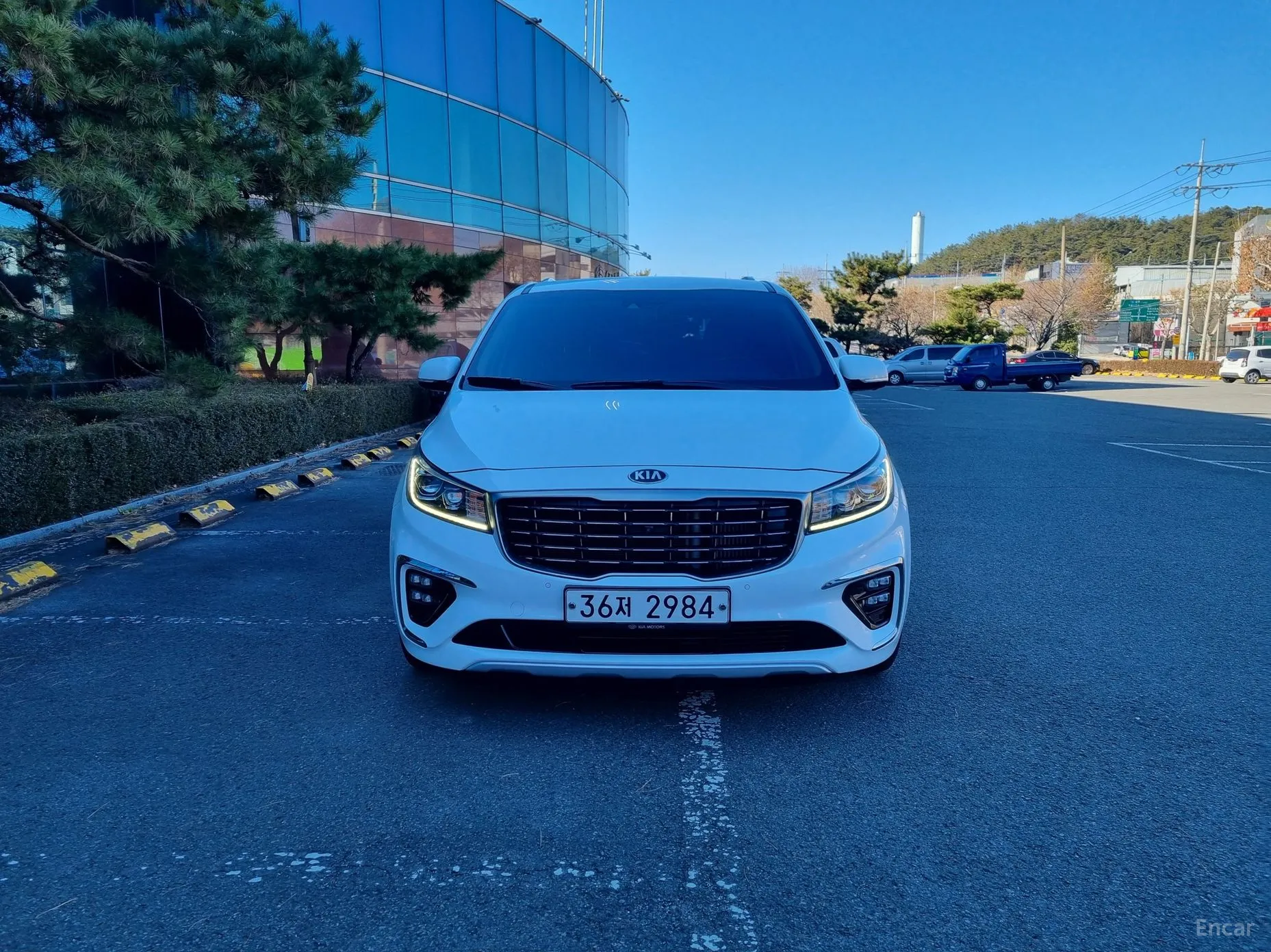 Kia Carnival превью 2