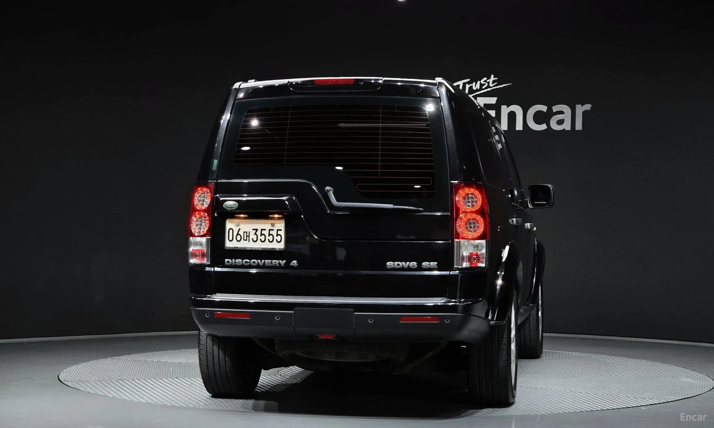 Land Rover Discovery 4 превью 3