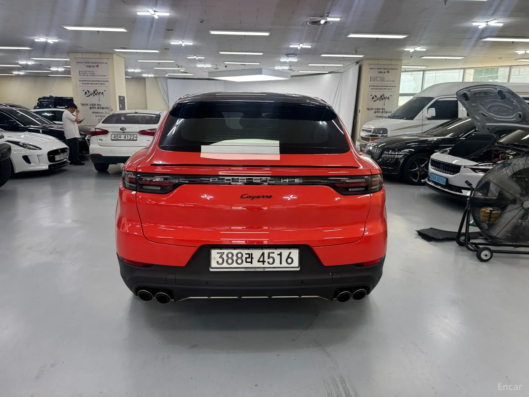 Porsche Cayenne (PO536) превью 3