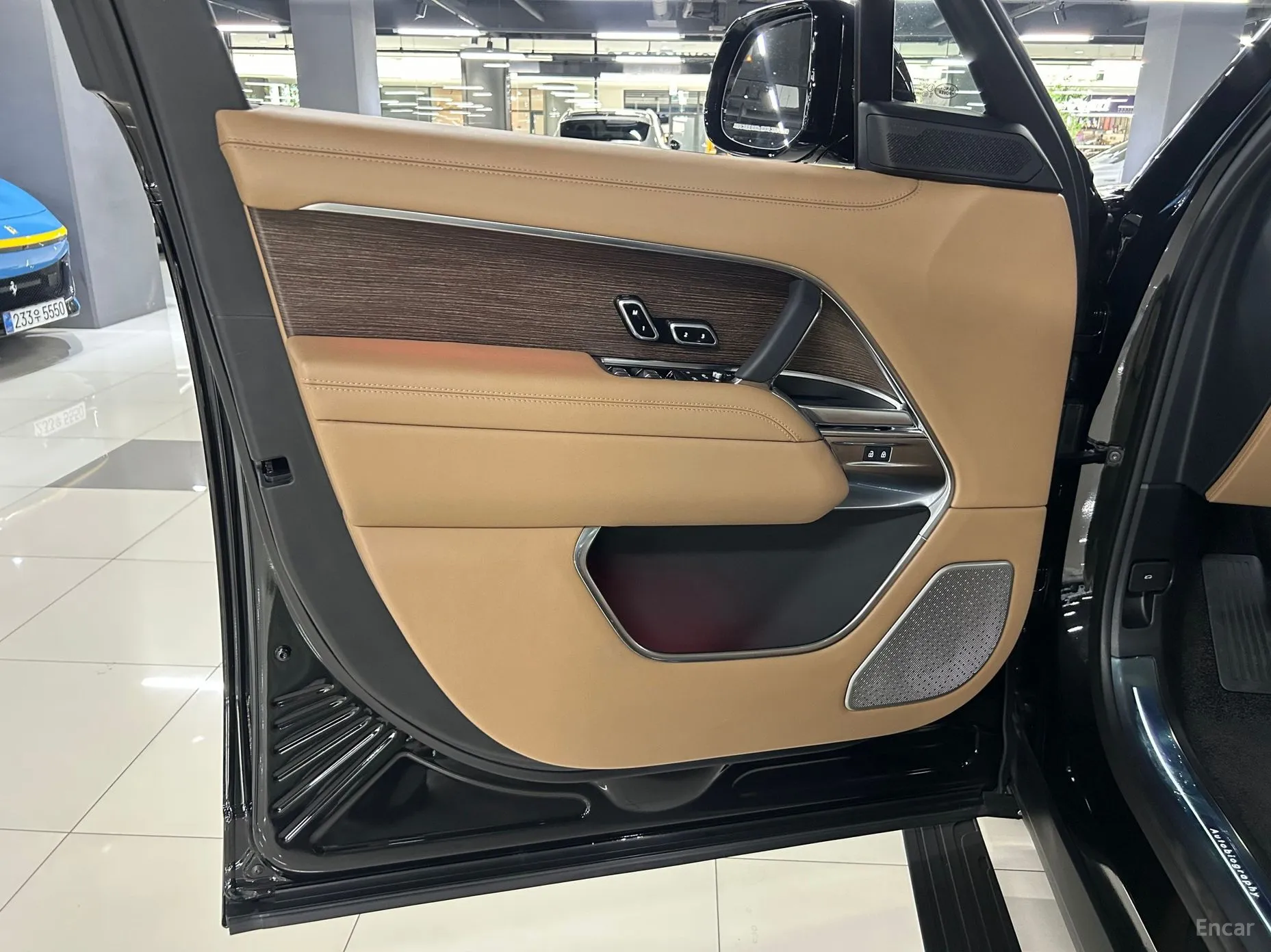 Land Rover Range Rover 5th Generation превью 4
