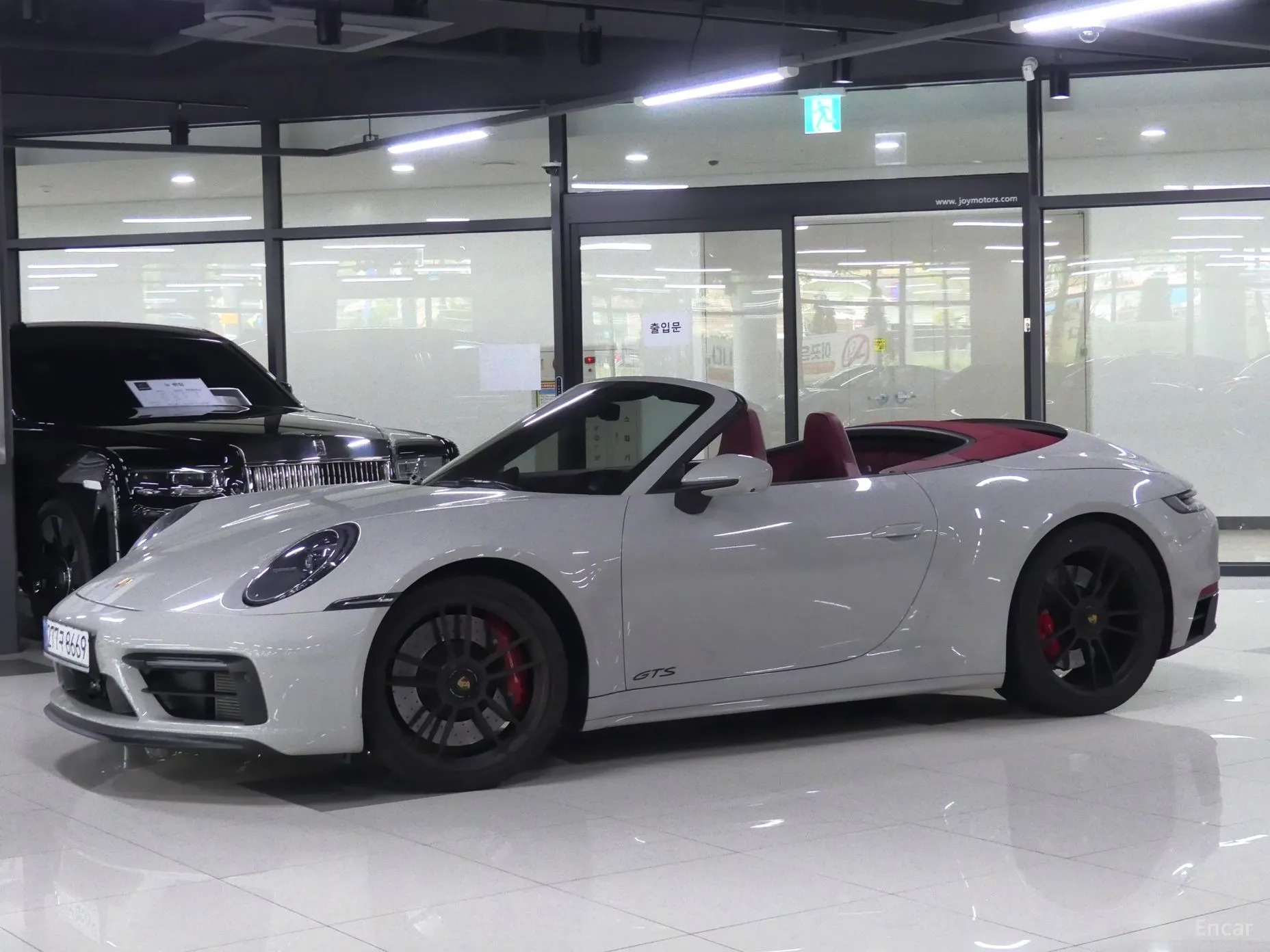 Porsche 911 (992) превью 2