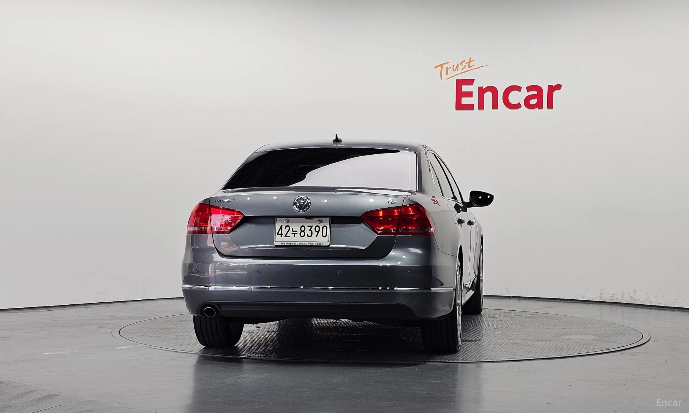Volkswagen The New Passat превью 3