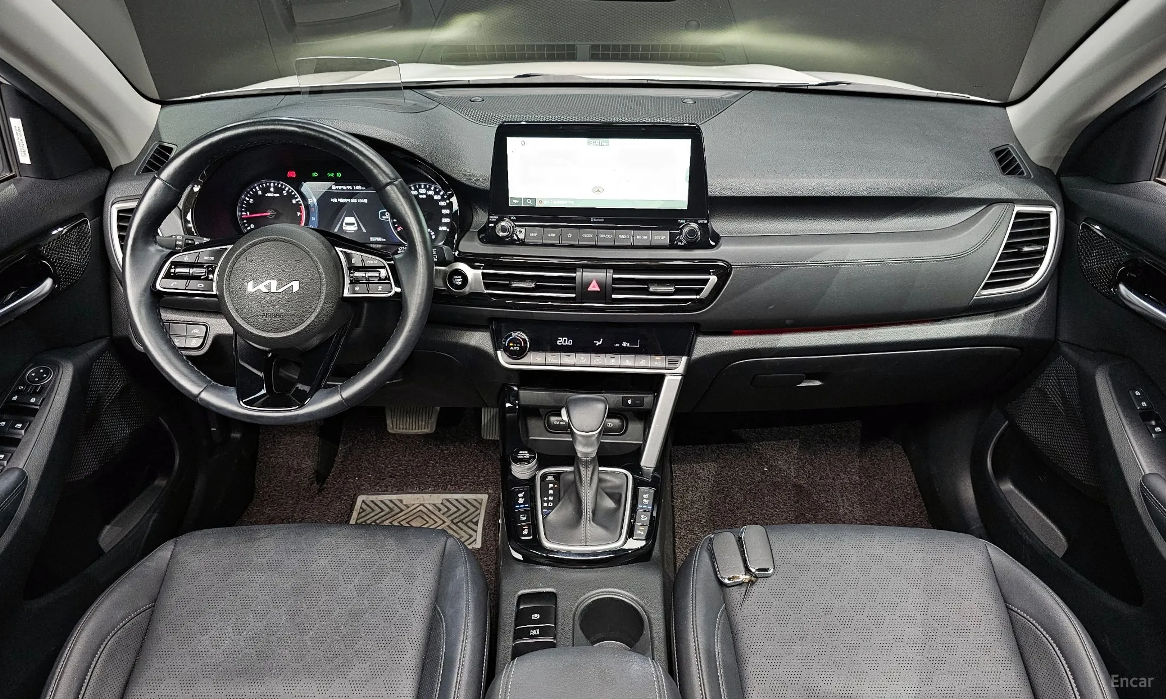 Kia Seltos превью 4