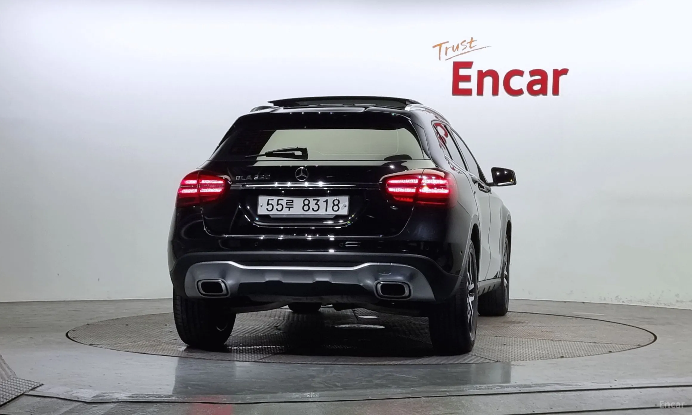 Mercedes Benz GLA-Class X156 превью 3