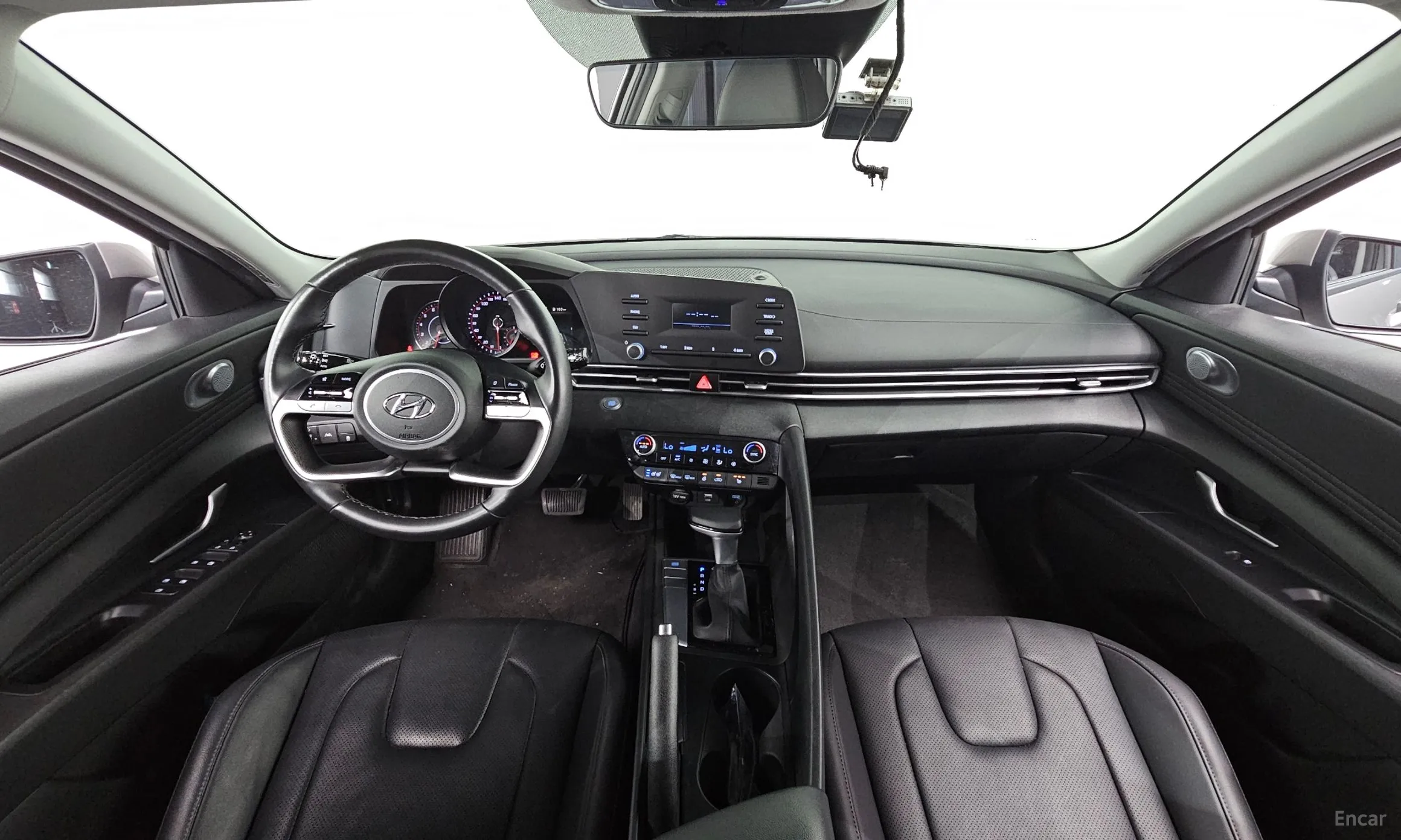 Hyundai Avante (CN7) превью 4