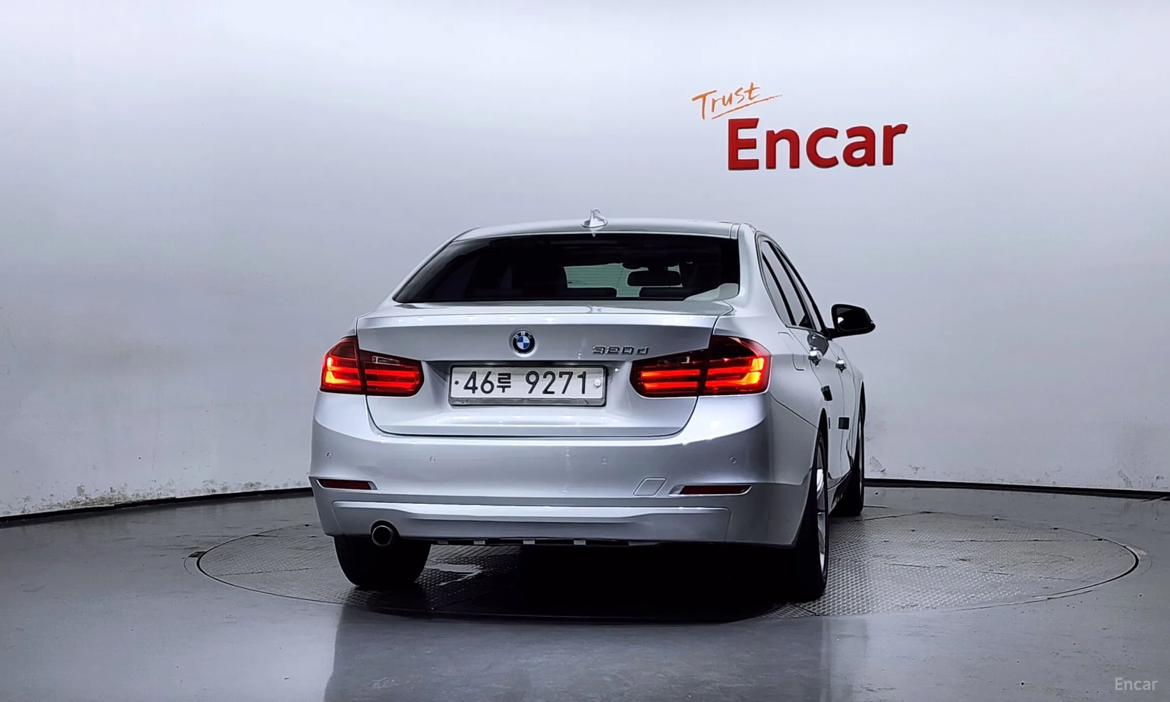 BMW 3 Series (F30) превью 3
