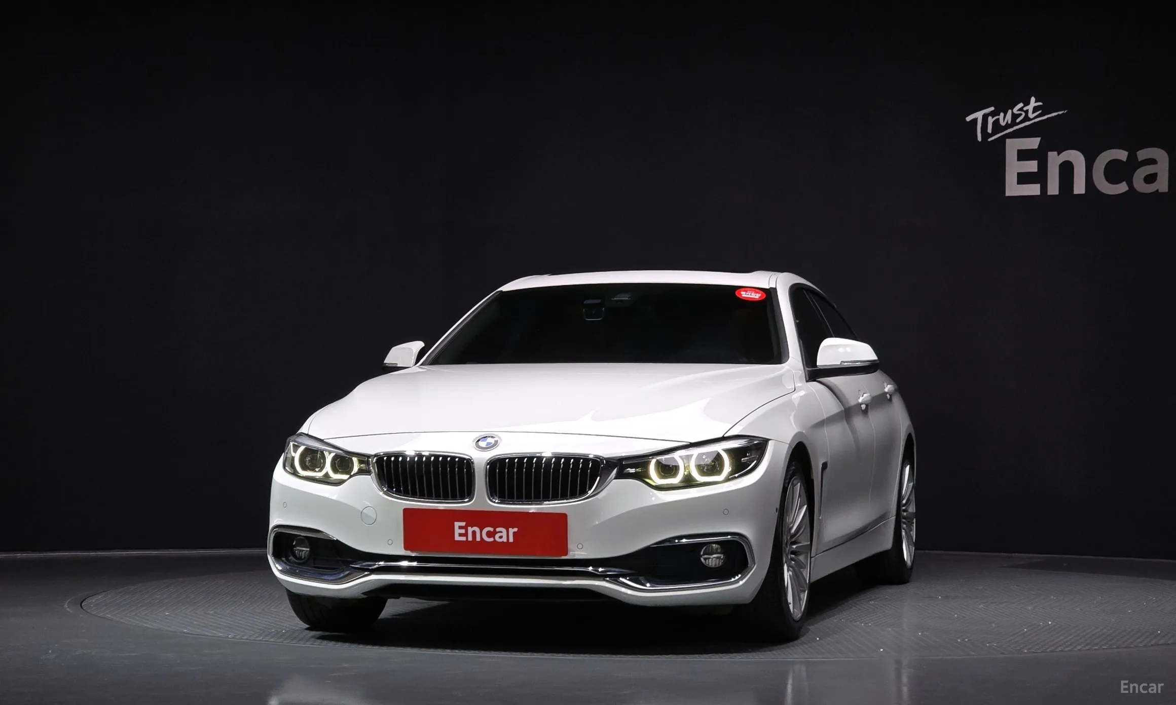 BMW Series 4 (F32) превью 2