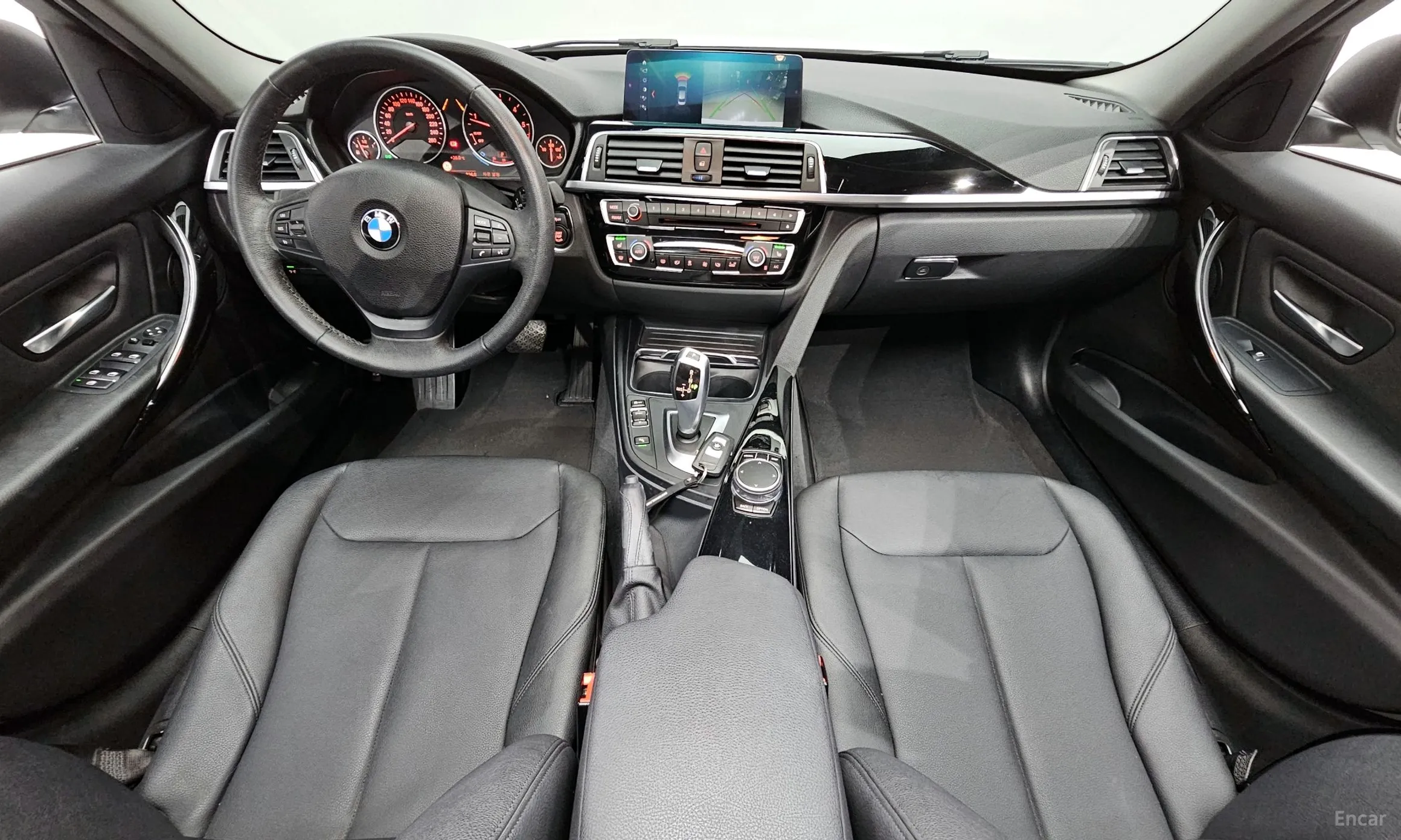 BMW 3 Series (F30) превью 4