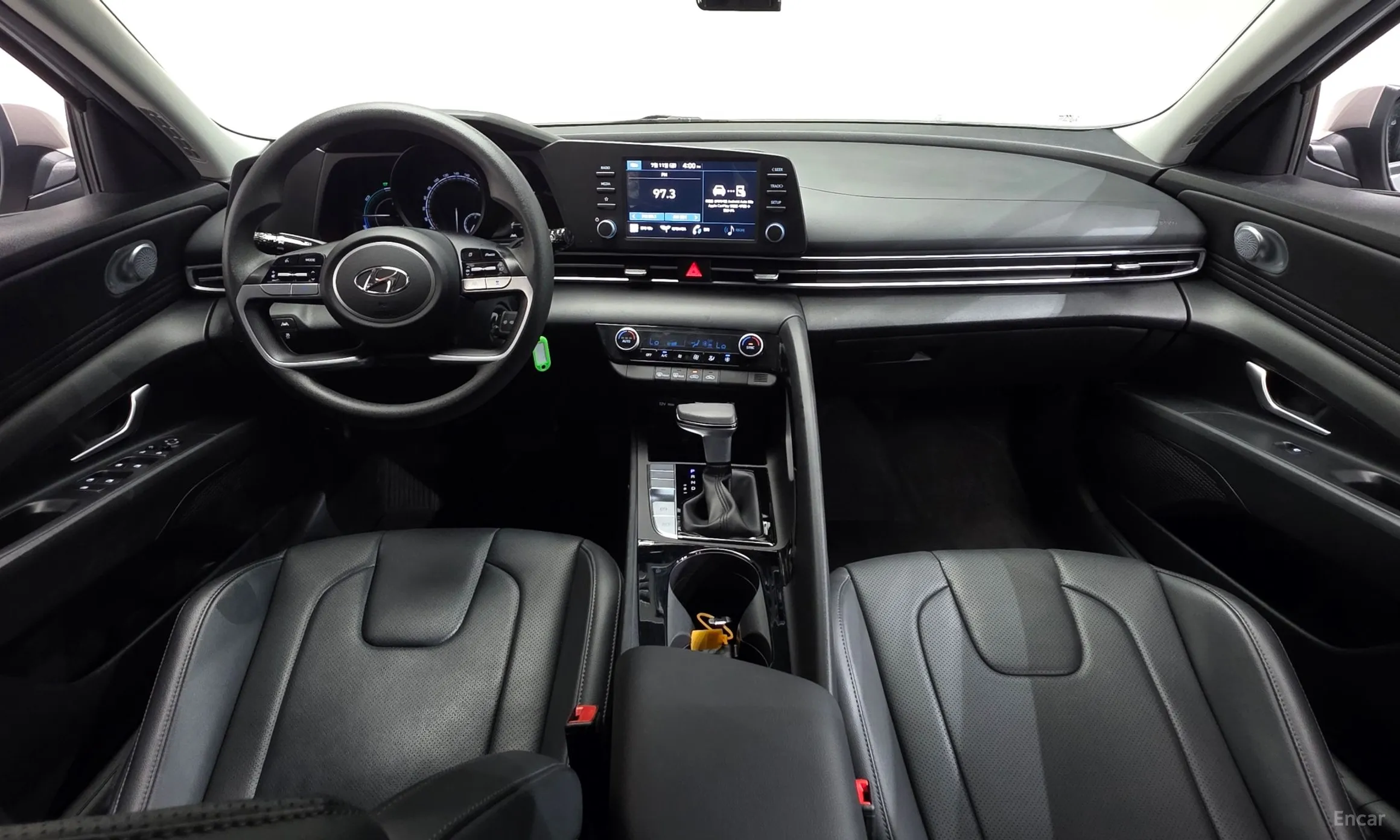 Hyundai Avante Hybrid (CN7) превью 4