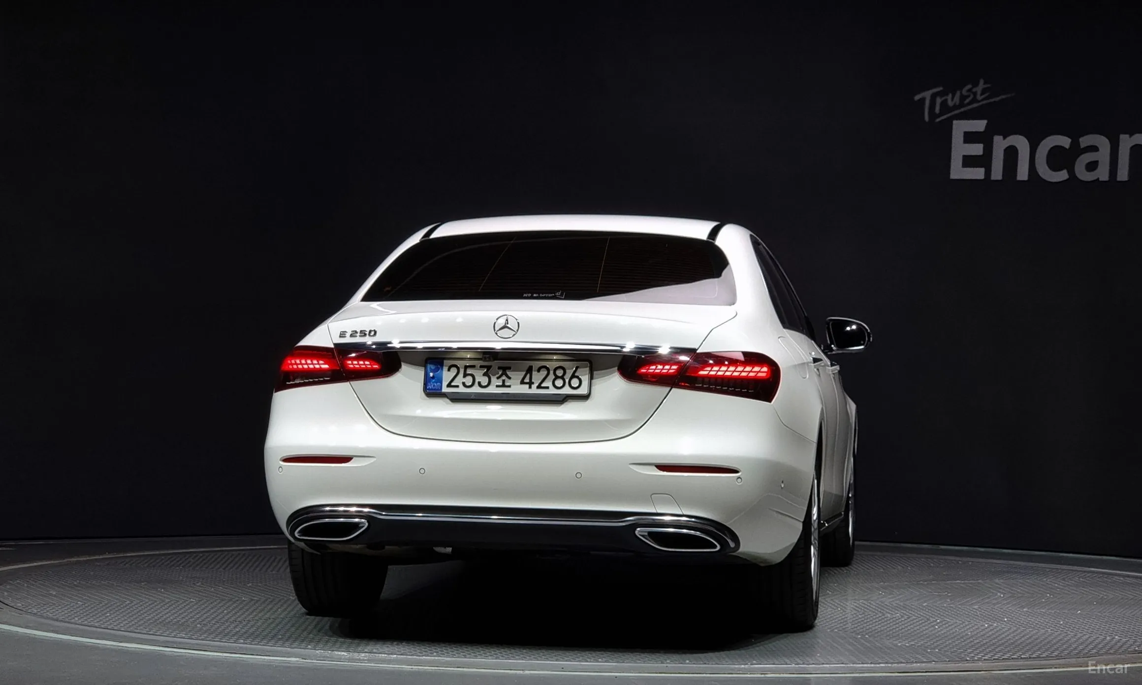 Mercedes Benz E-Class W213 превью 3