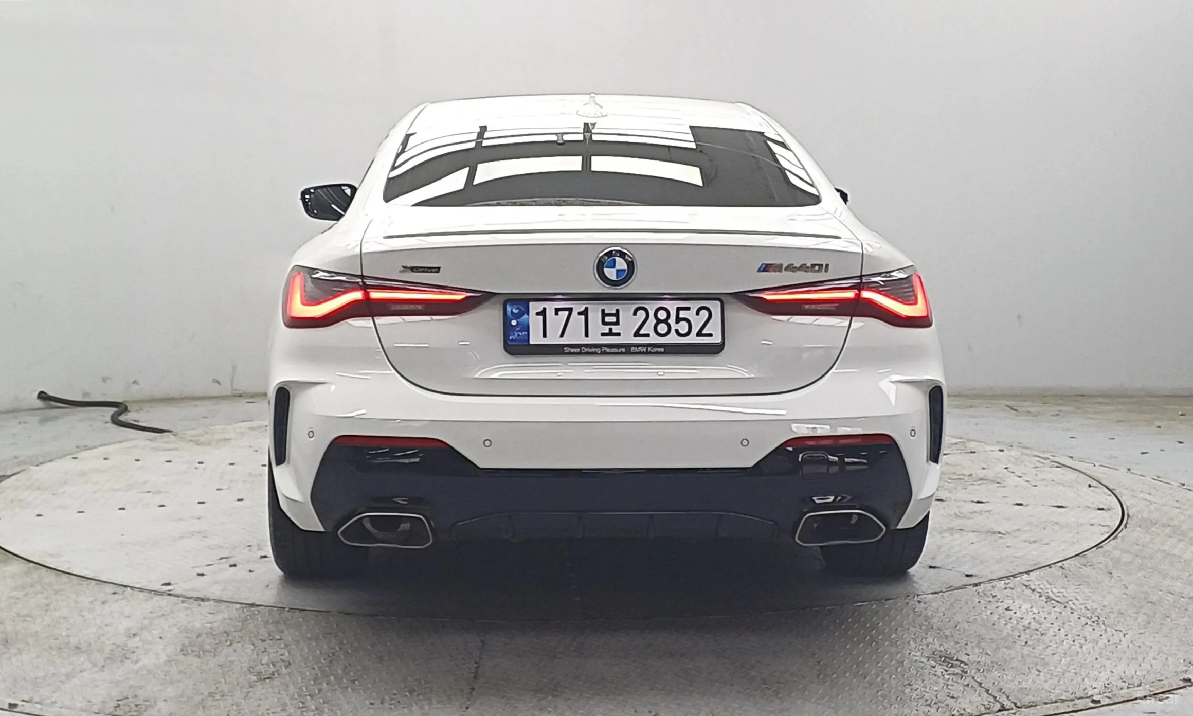 BMW Series 4 (G22) превью 3