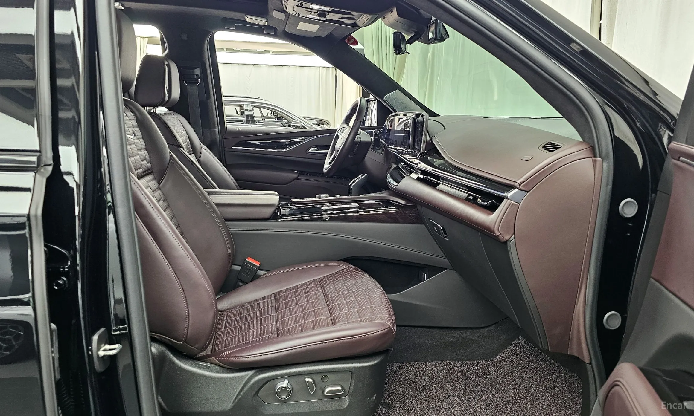 Cadillac Escalade 5th Generation превью 11