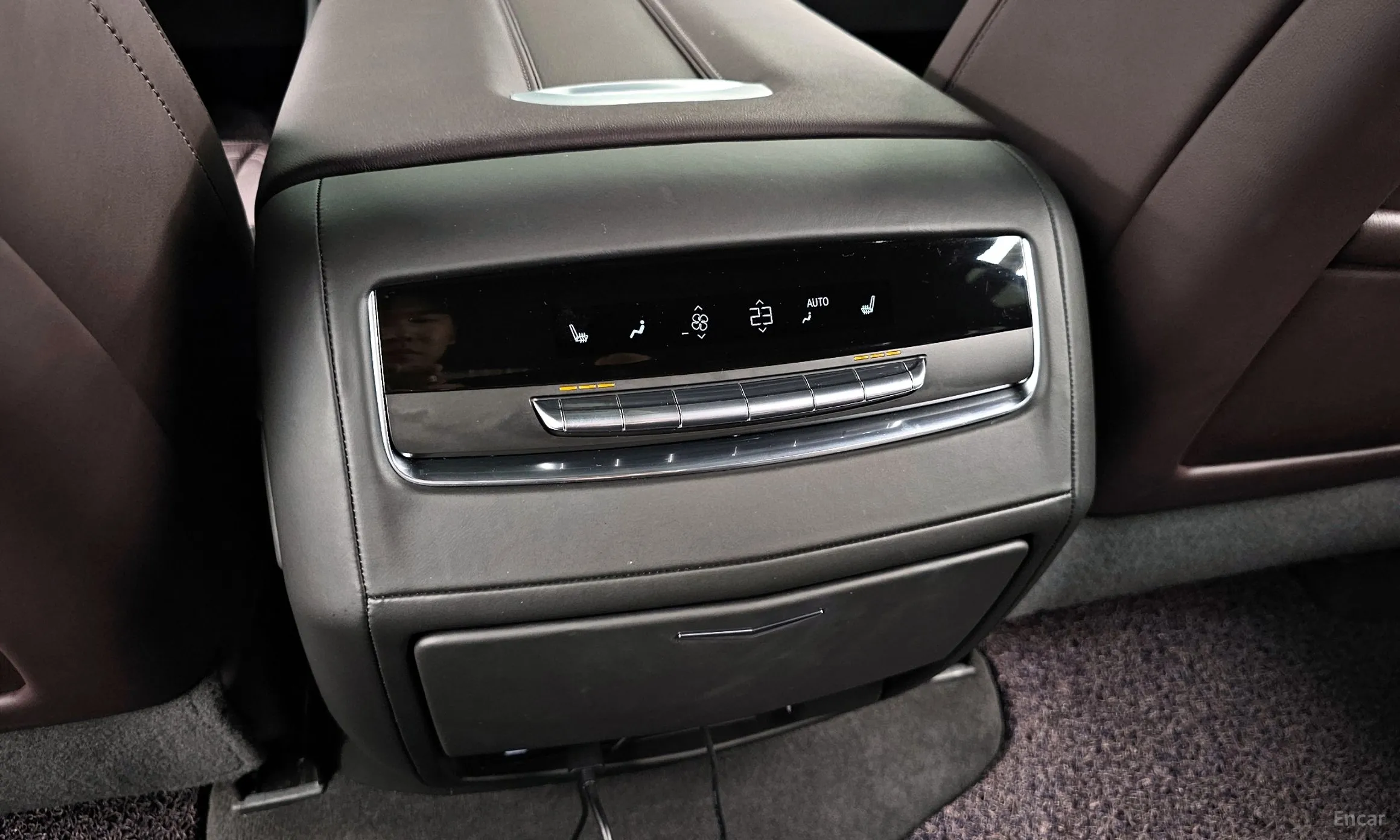 Cadillac Escalade 5th Generation превью 18