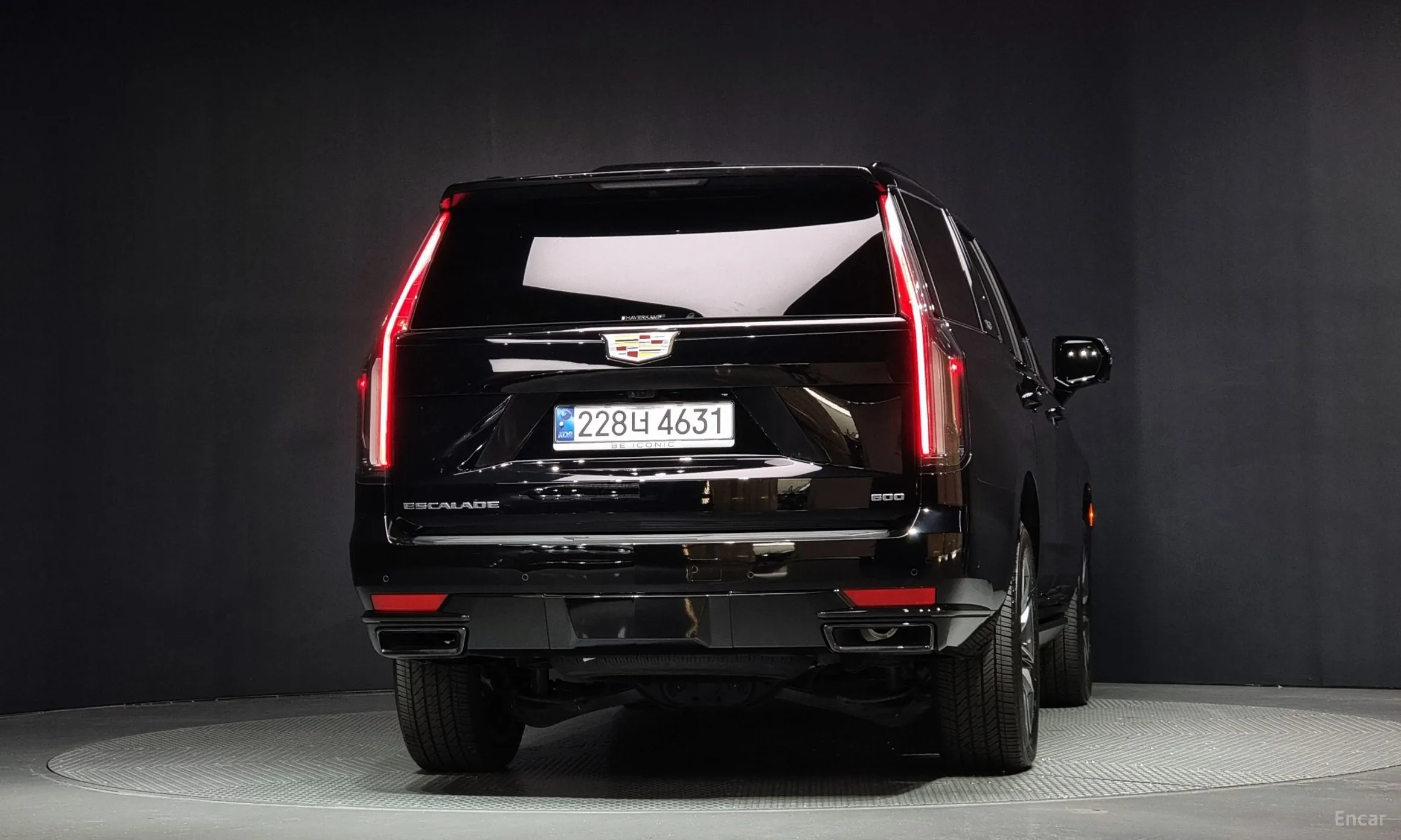Cadillac Escalade 5th Generation превью 4