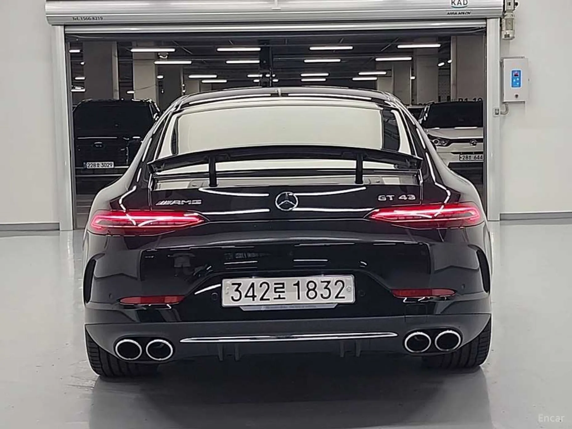 Mercedes Benz AMG GT превью 3