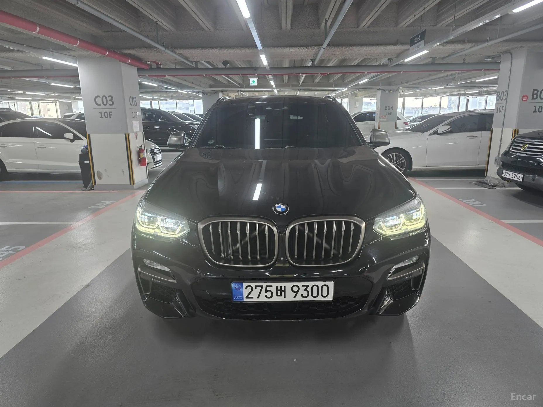X4 (G02)