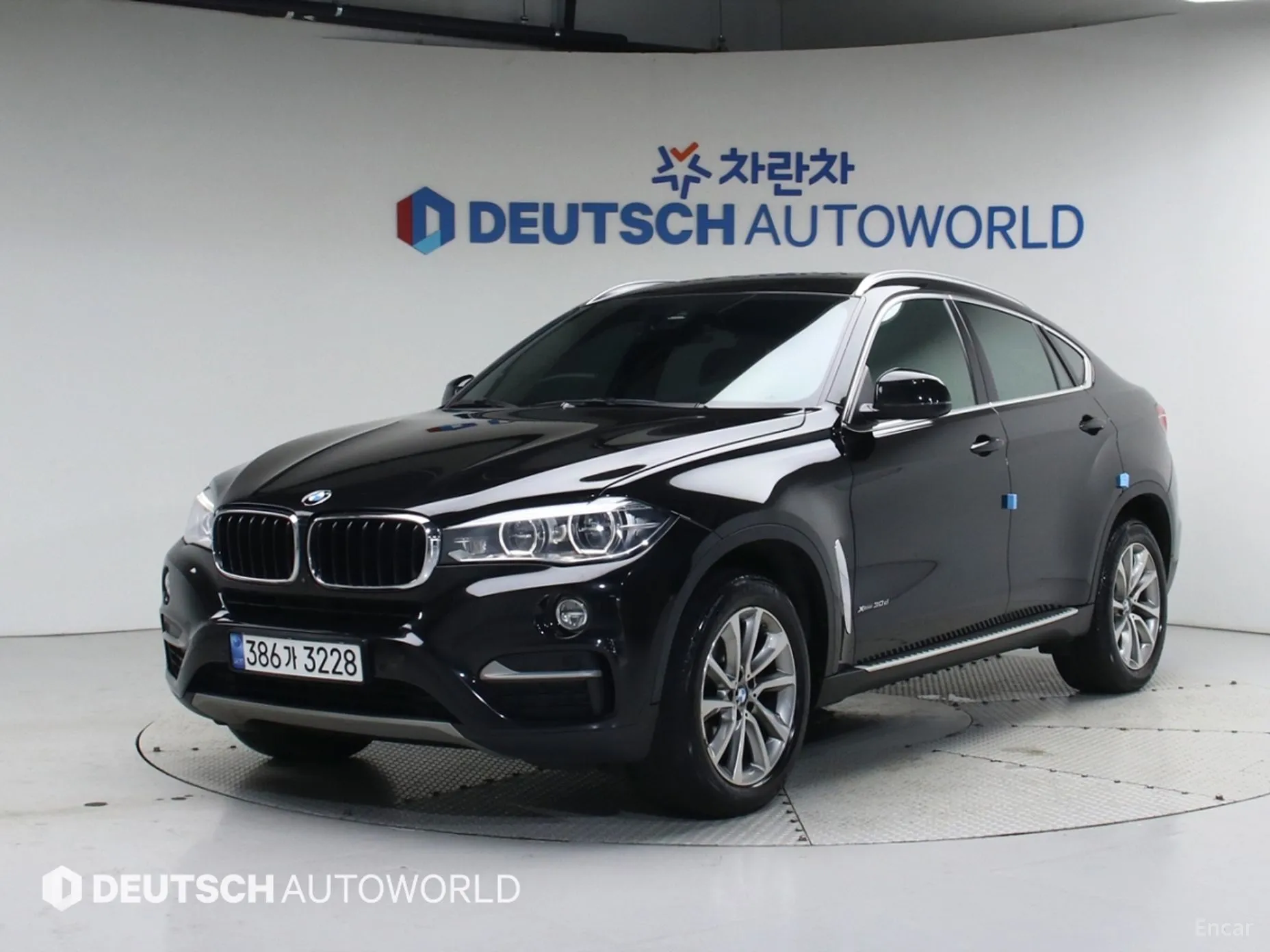 X6 (F16)