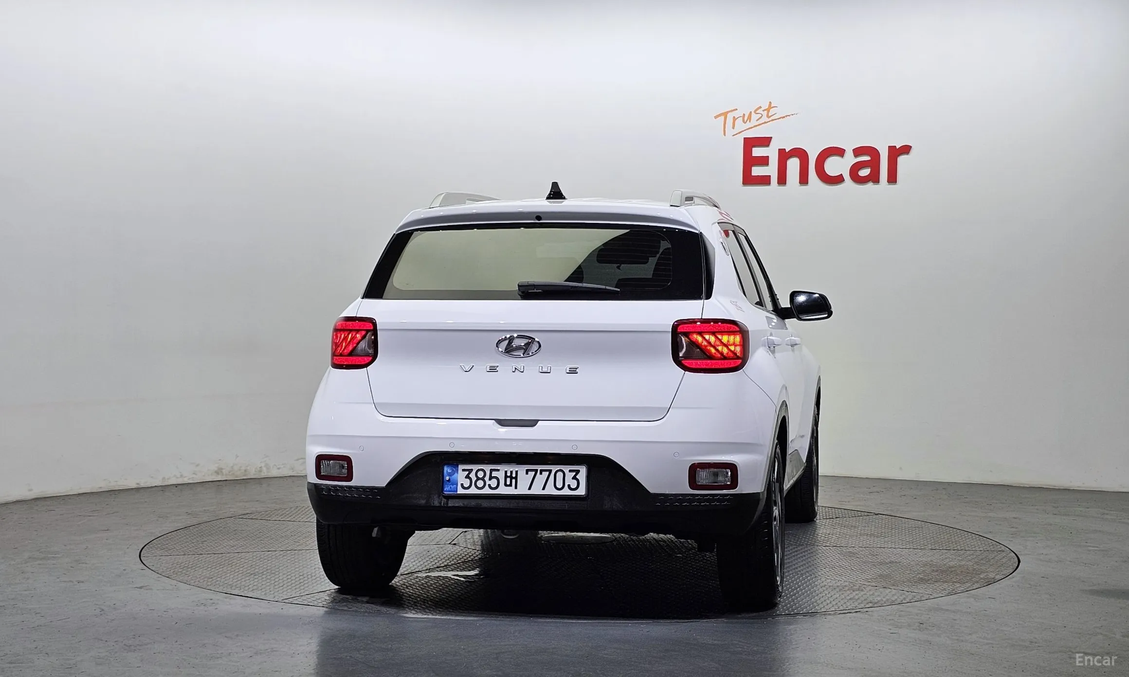 Hyundai Venue превью 3